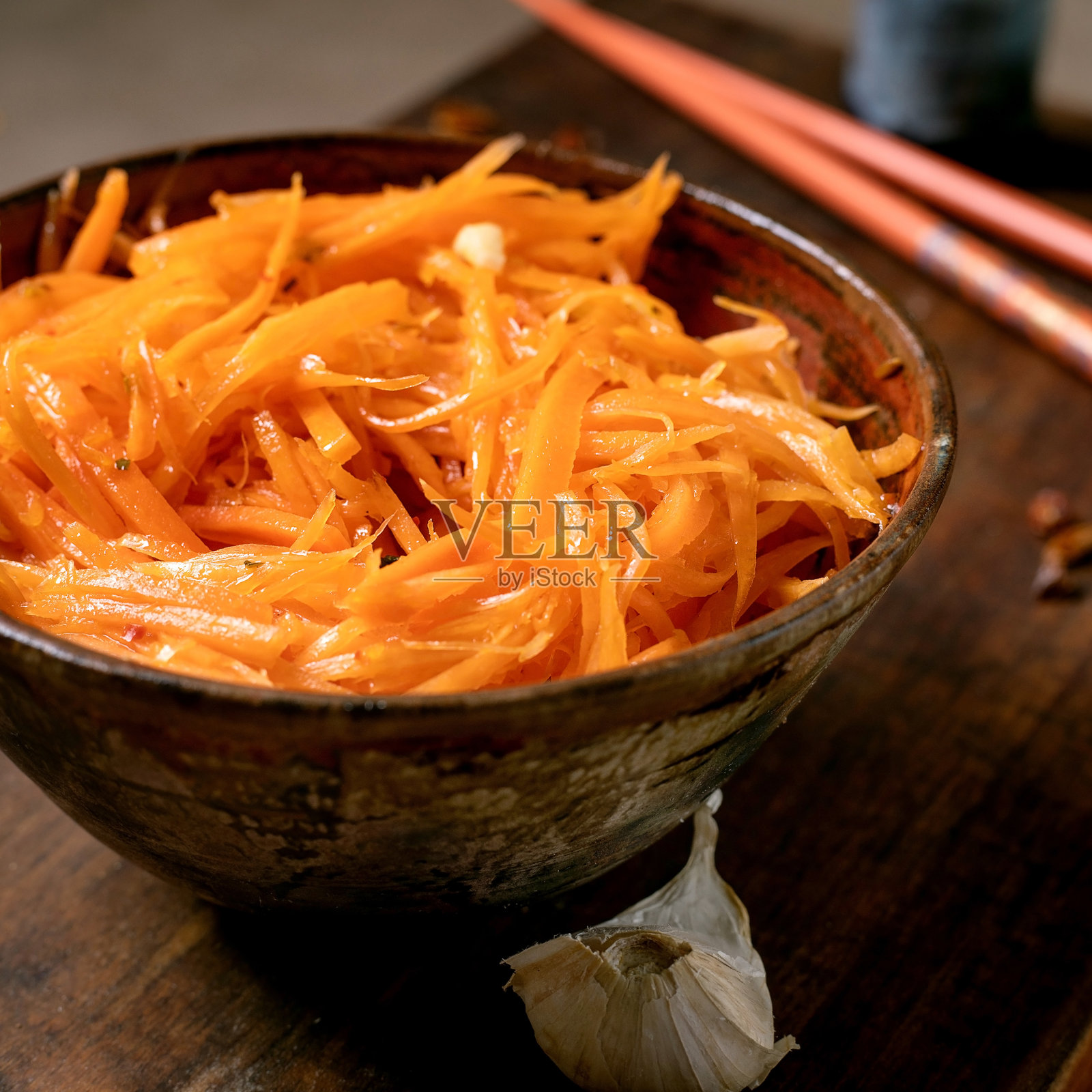 腌制胡萝卜韩国沙拉照片摄影图片