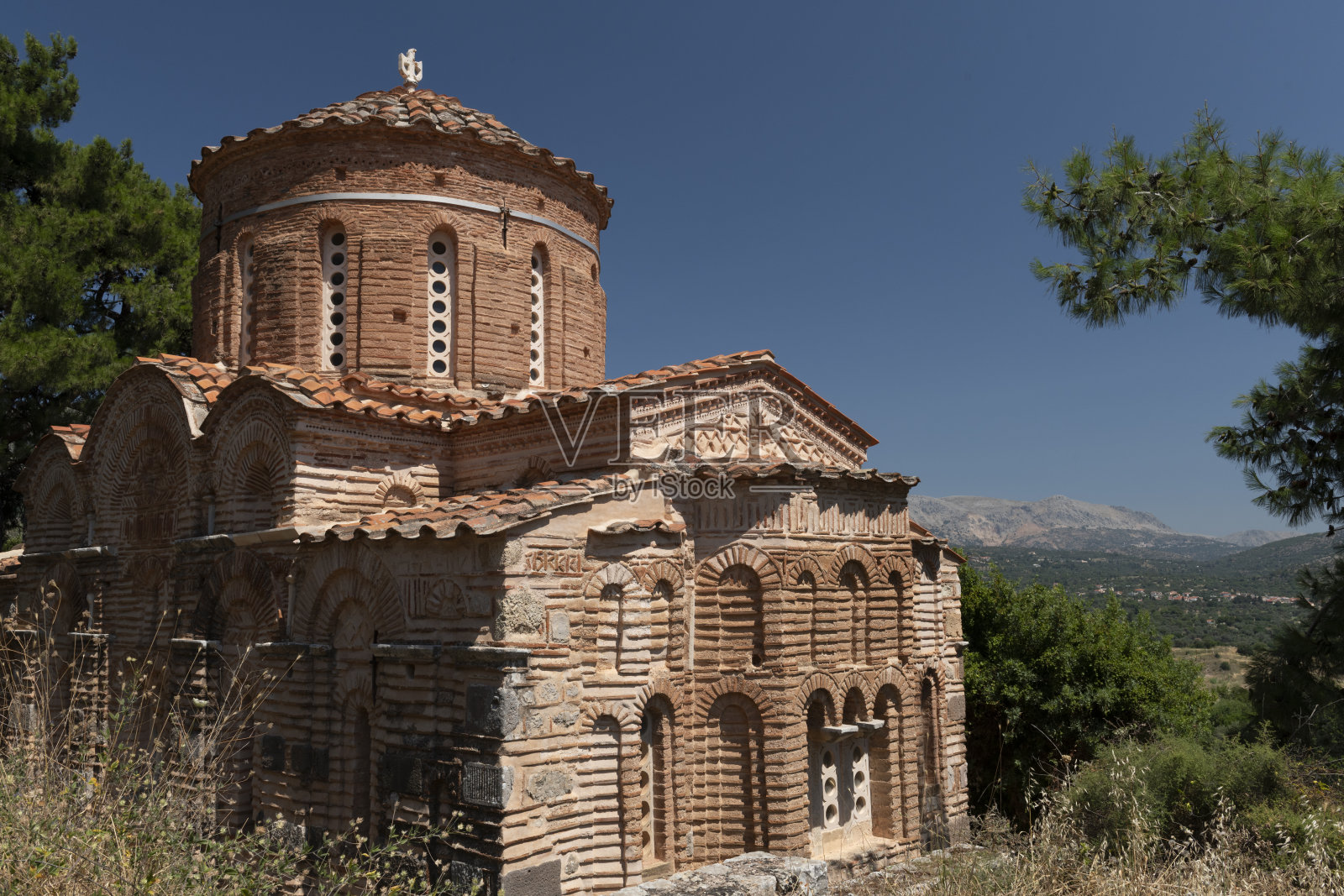 希俄斯岛的潘纳吉亚·克里纳教堂在夏季阳光明媚的日子里照片摄影图片