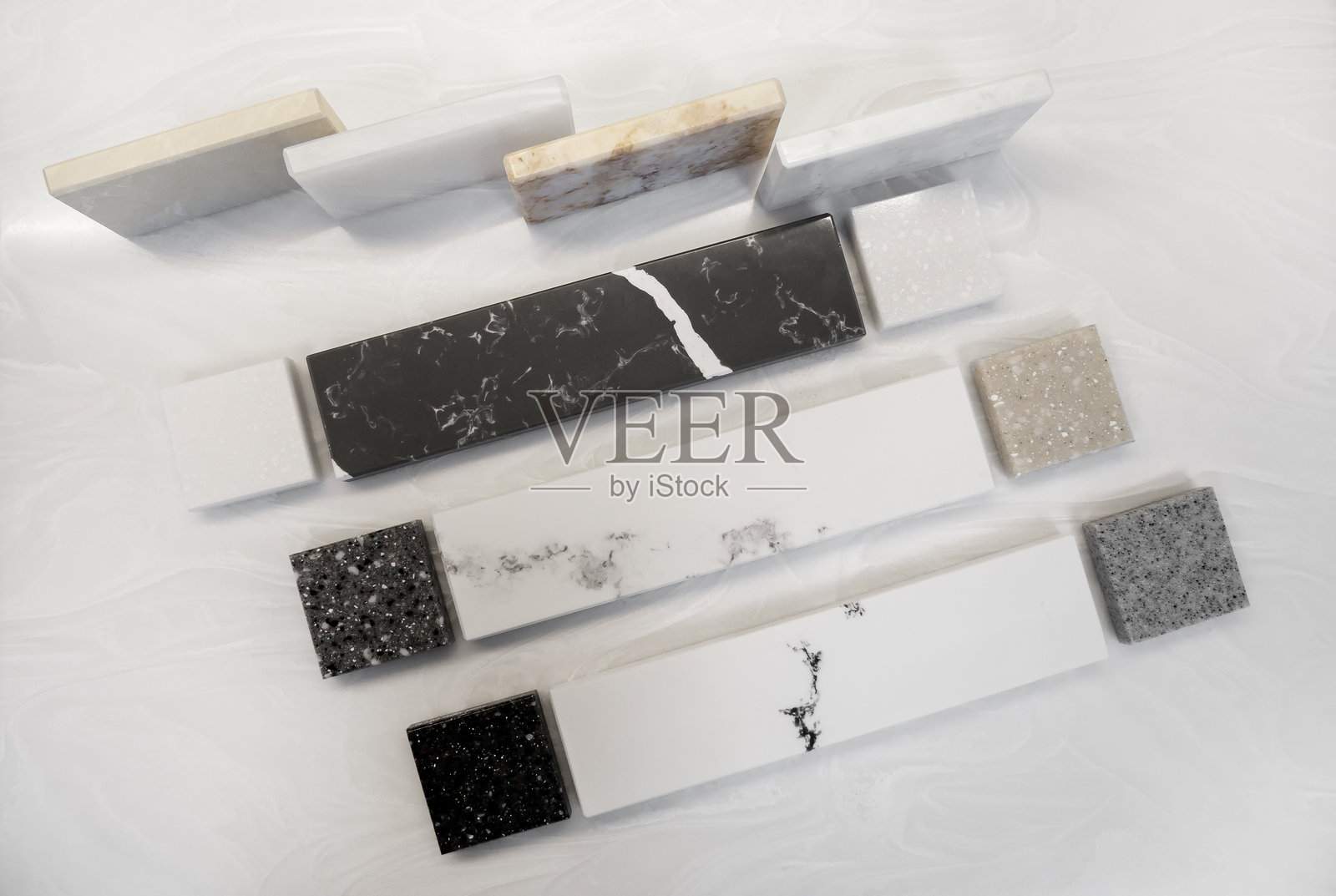 现代室内设计用的石材纹理。厨房台面和其他家具的天然石材样本。家具制造。照片摄影图片