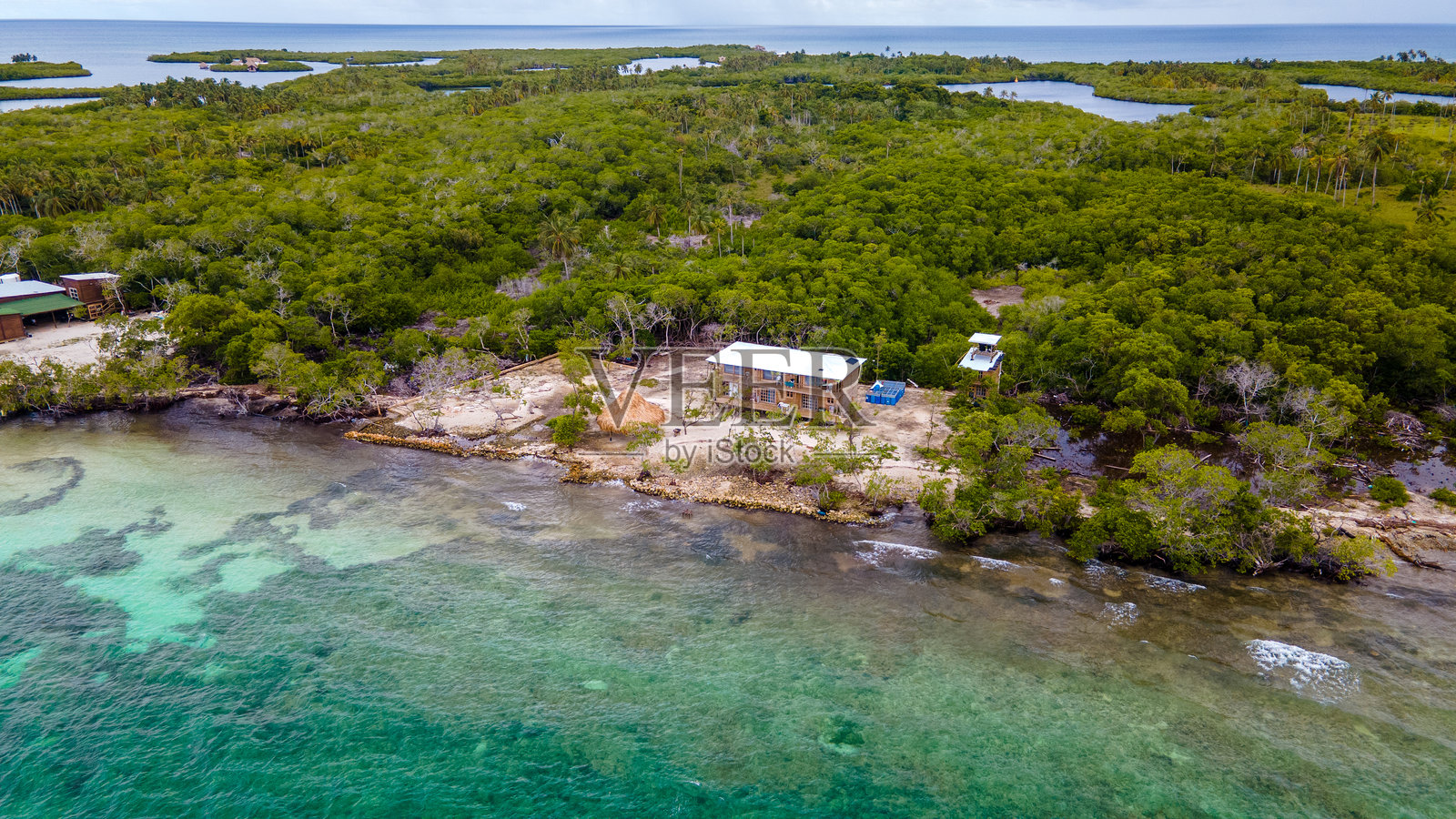 圣贝尔纳多群岛的鸟瞰图照片摄影图片