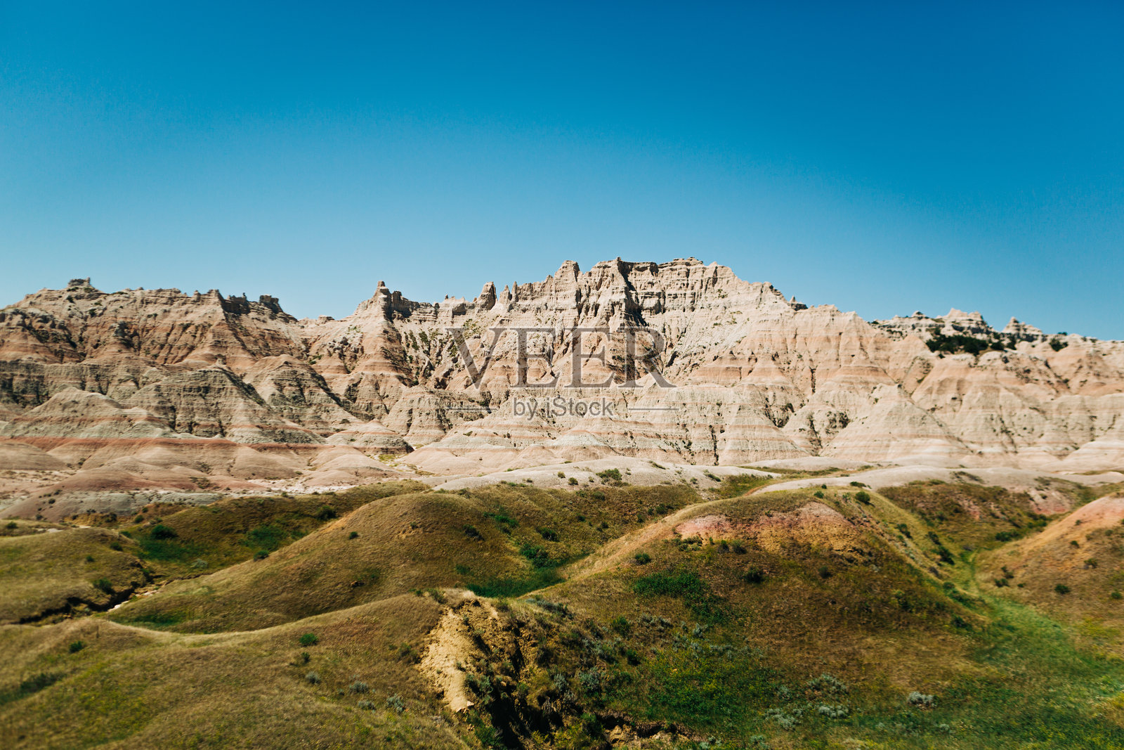绿色山丘与坏地国家公园的风景照片摄影图片