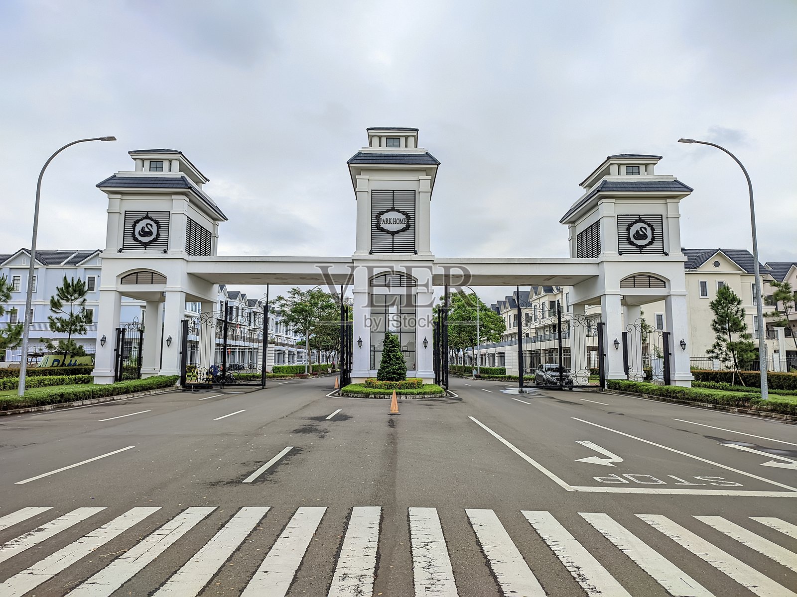 商铺房屋和集群建筑照片摄影图片
