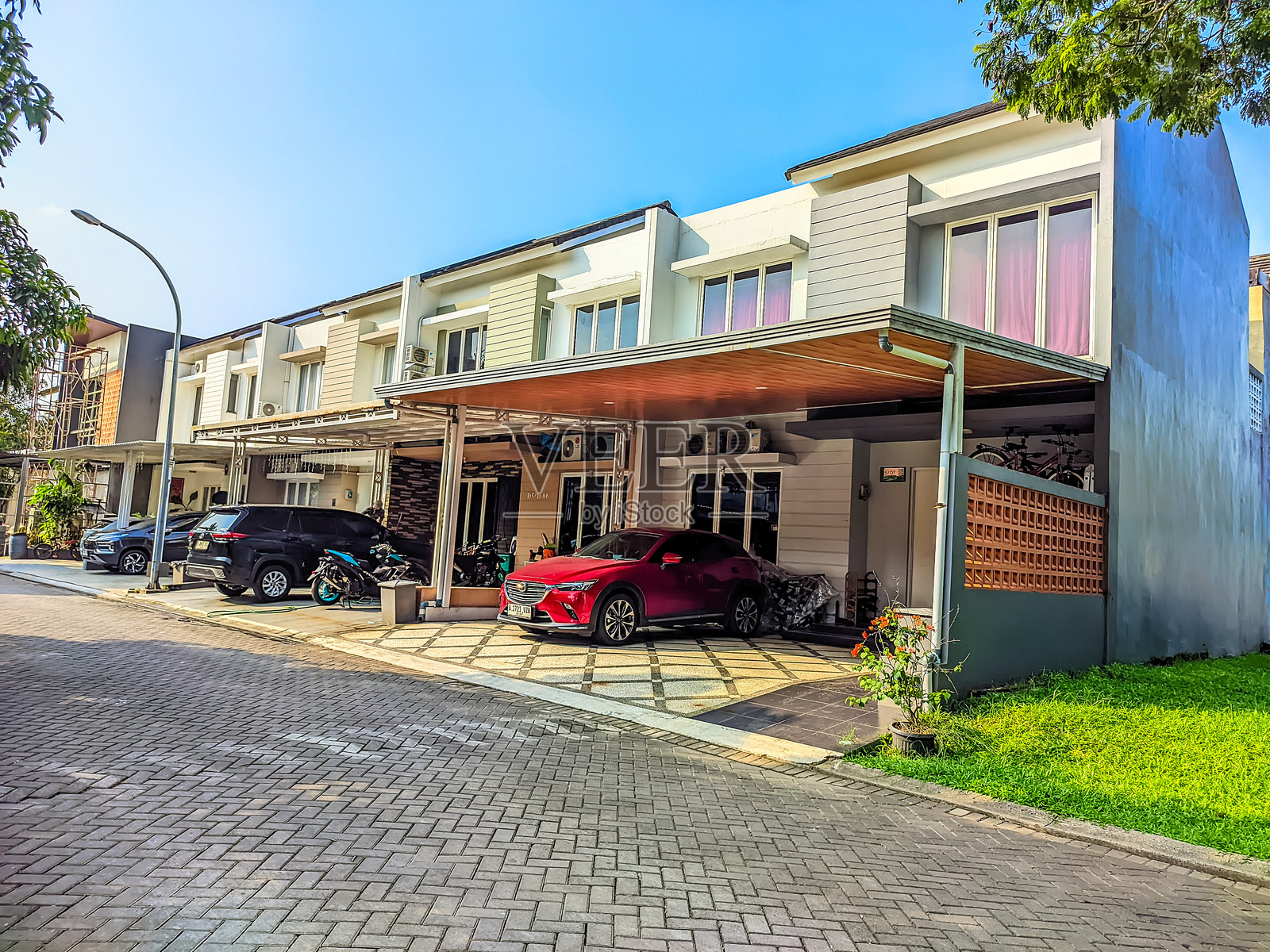 商铺房屋和集群建筑照片摄影图片