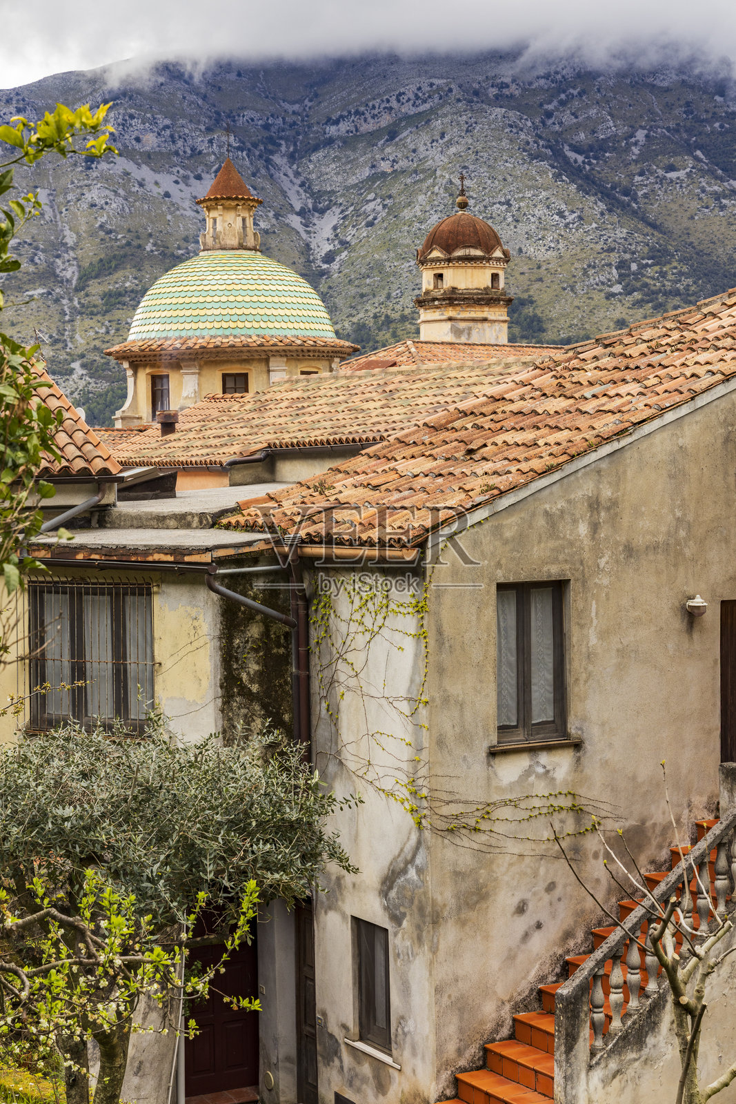 意大利，巴西利卡塔，马拉泰亚。皮诺学院，一所女子学校。照片摄影图片