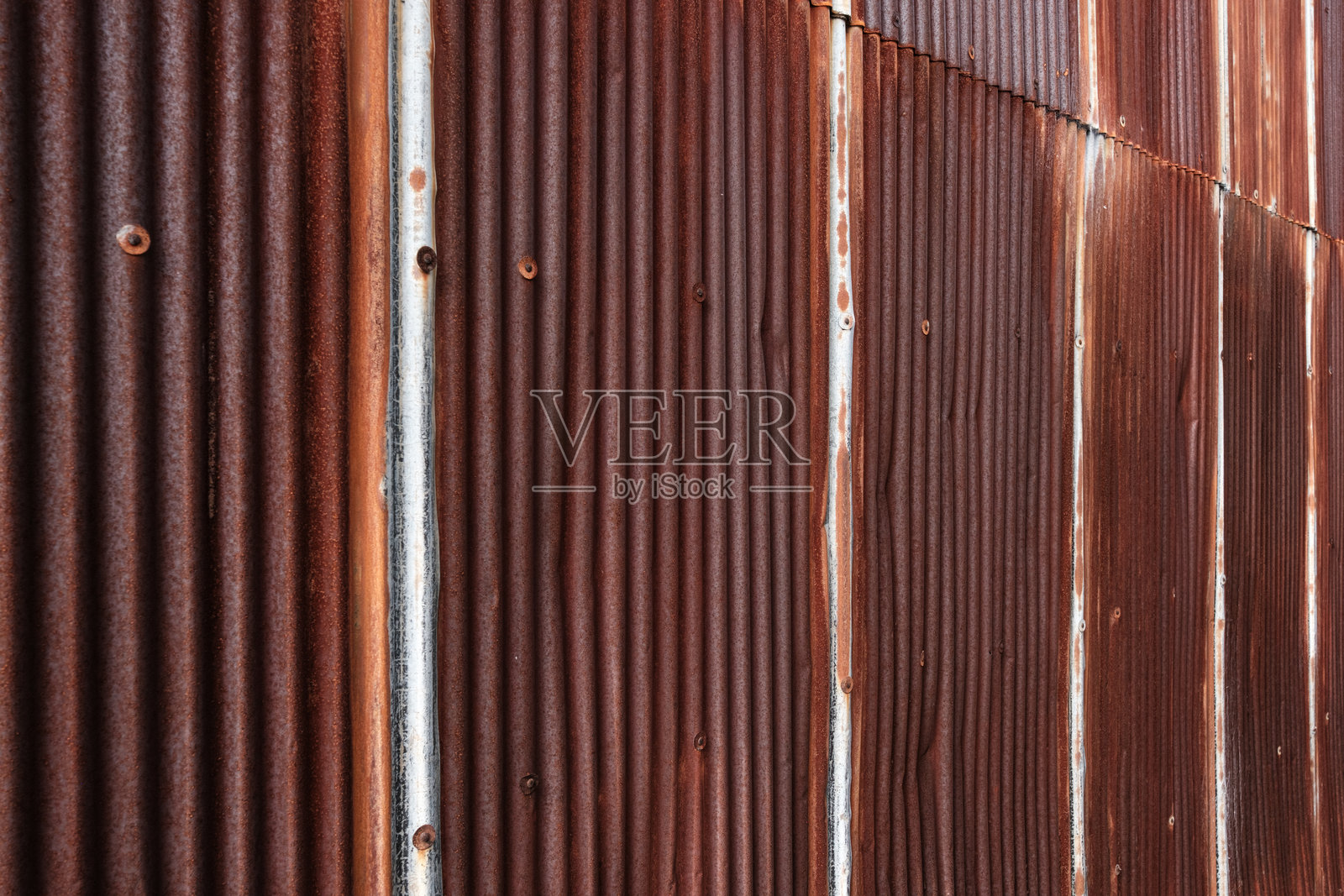 生锈的波纹铁墙照片摄影图片