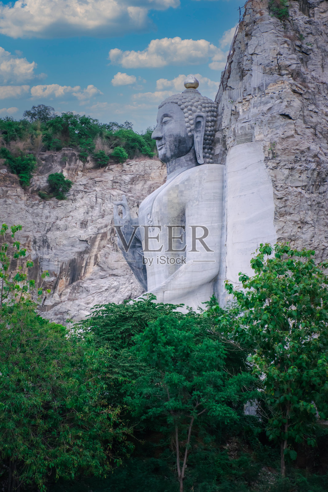 乌通府苏潘布里的考塔姆提亚姆寺照片摄影图片