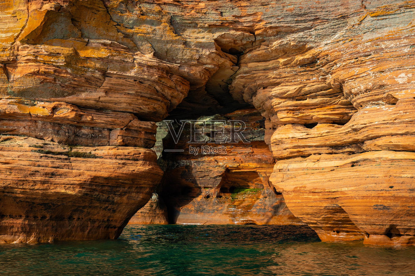 梅耶斯海滩海洞的特写视图照片摄影图片