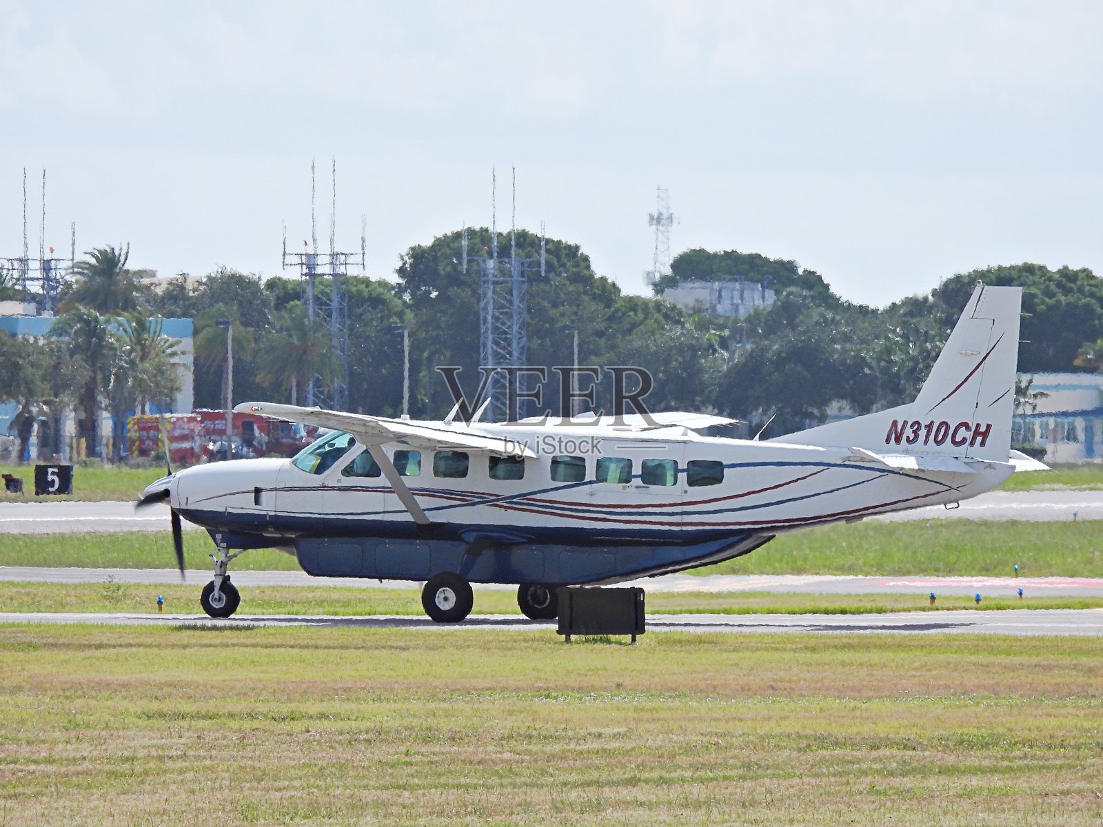 2016年塞斯纳208B飞机照片摄影图片