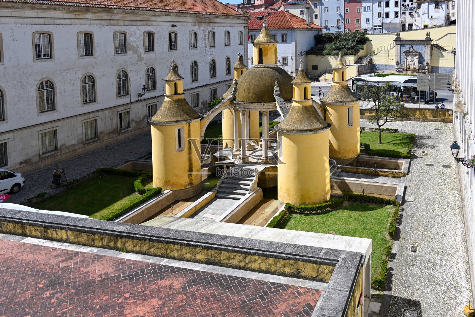 1533年在葡萄牙比拉利托尔的科英布拉建造的文艺复兴时期的漫画修道院。照片摄影图片