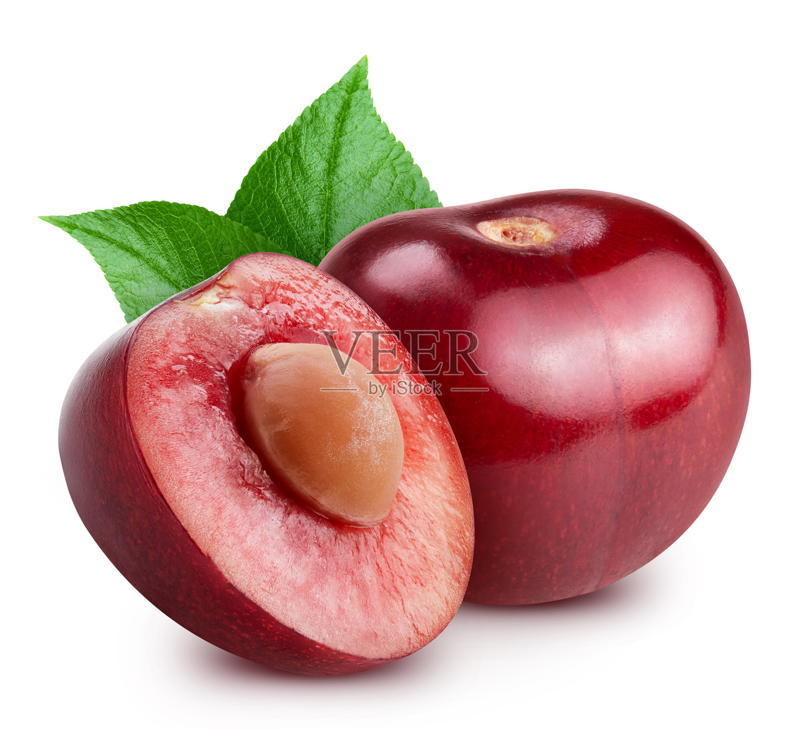 樱桃在白色背景上飞翔，孤立无援照片摄影图片