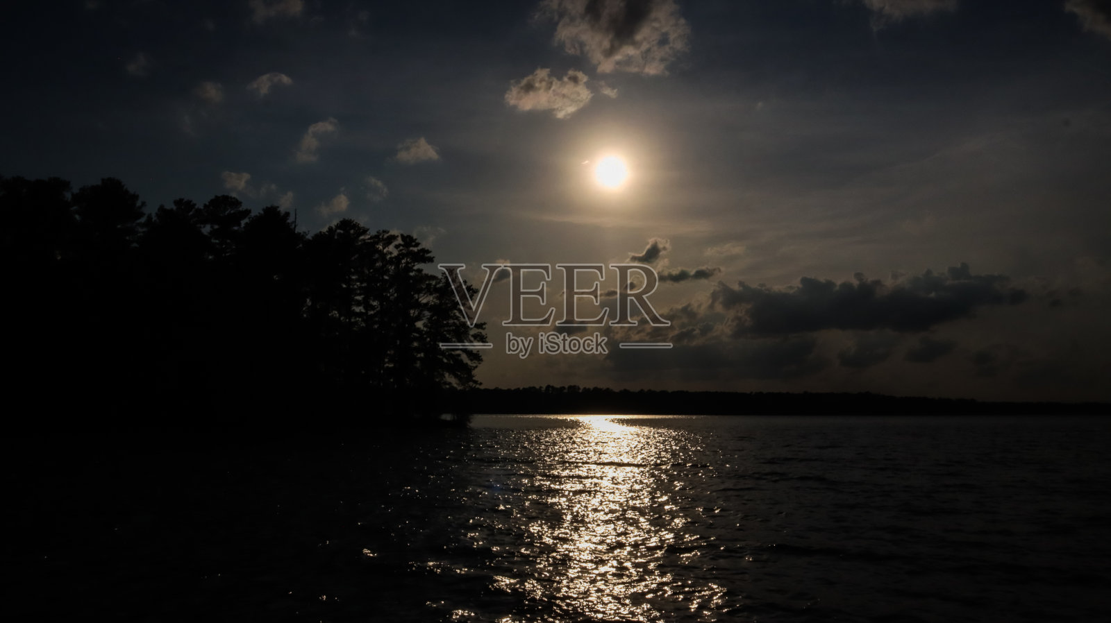 一些傍晚阳光的可能性照片摄影图片