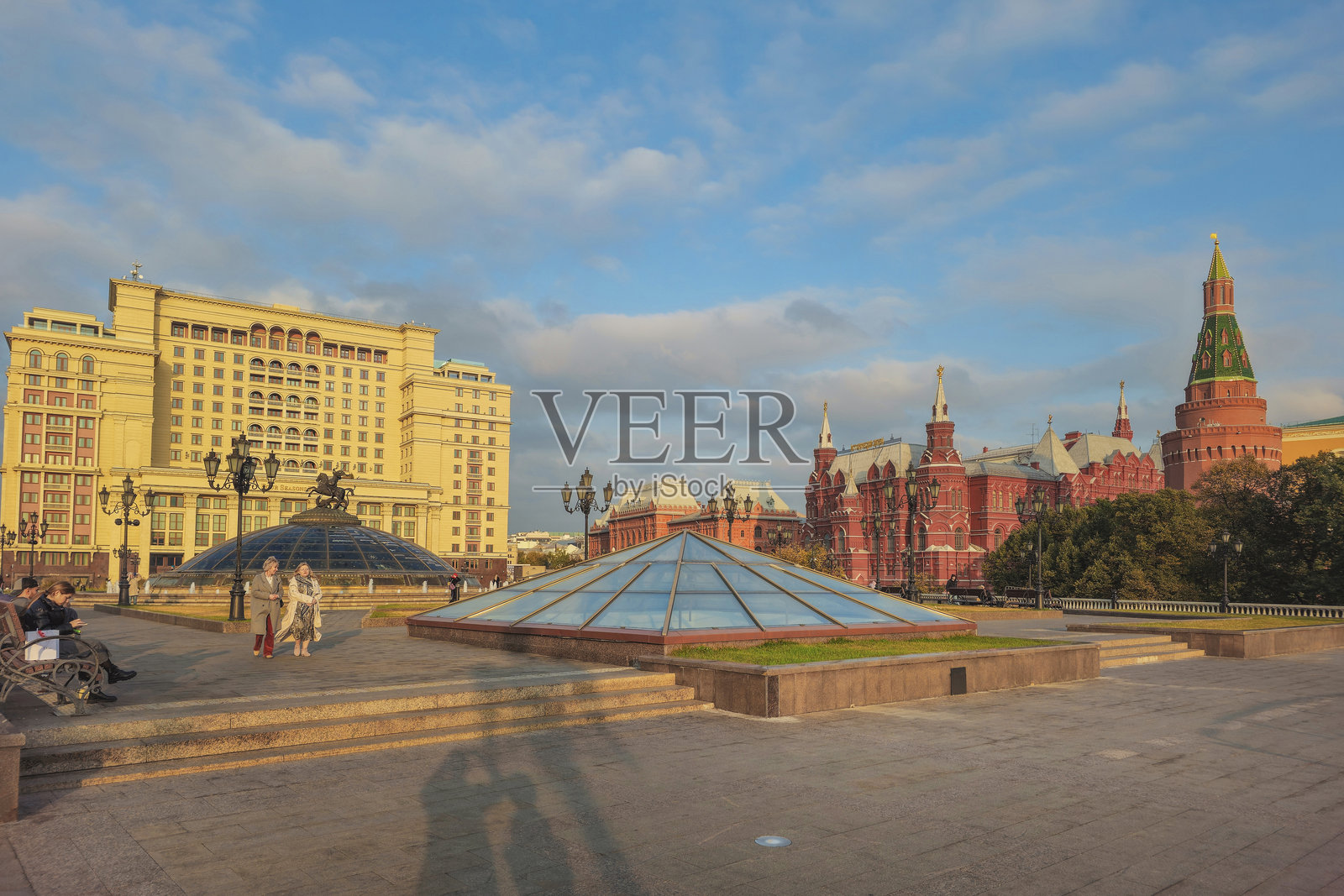 莫斯科马涅日广场的四季酒店照片摄影图片