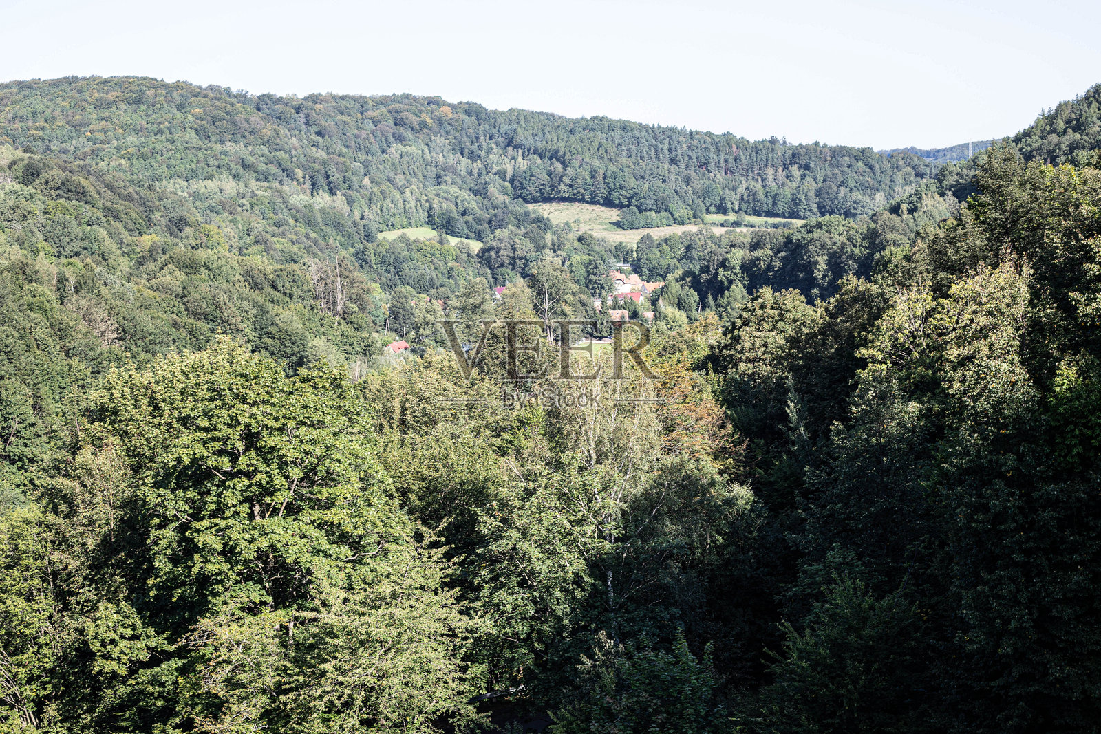 空中壮丽：未受破坏的荒野鸟瞰图照片摄影图片