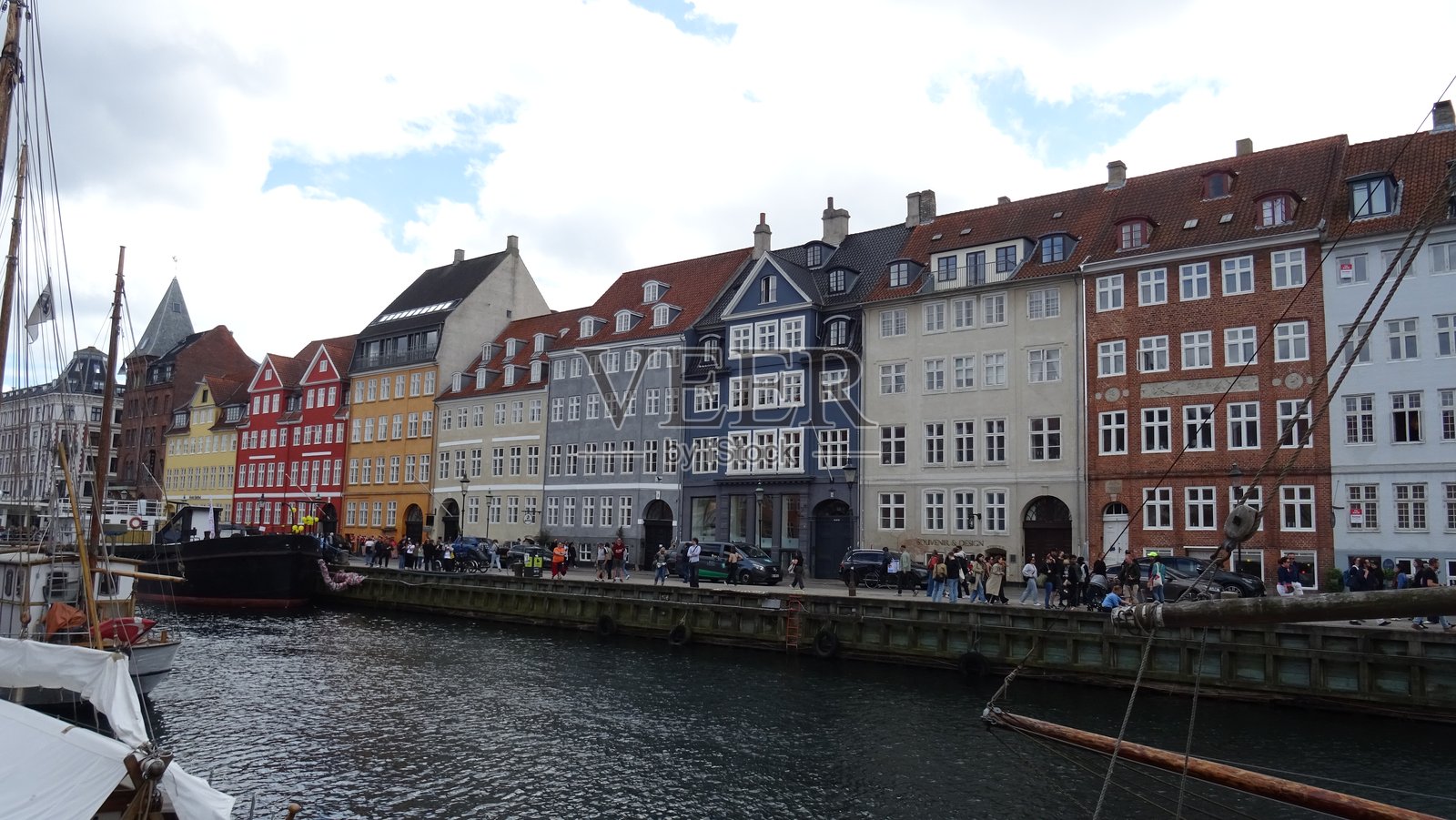 哥本哈根尼哈芬运河的美丽景色照片摄影图片