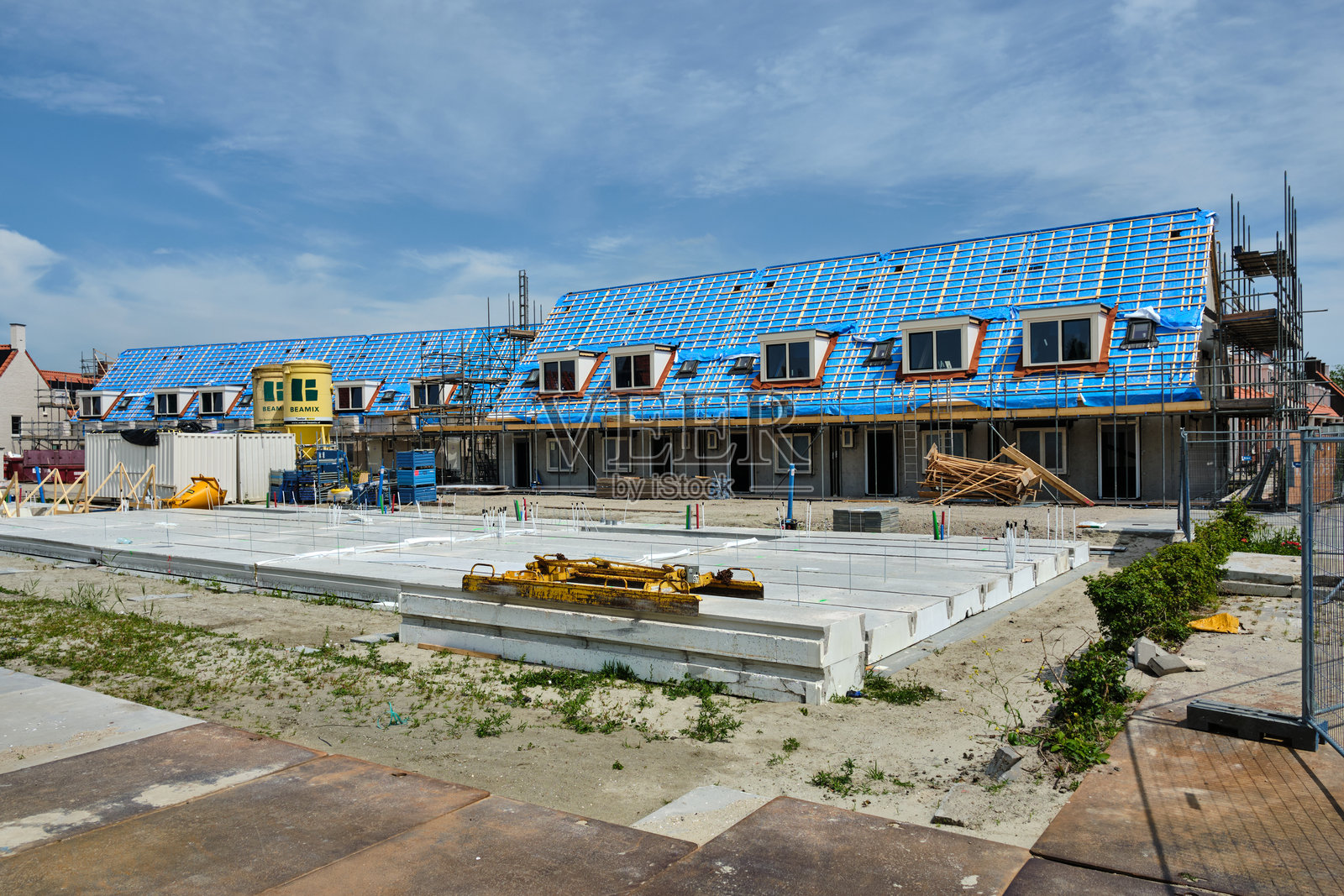 米德尔堡社区的社会住房翻新和新建工地照片摄影图片