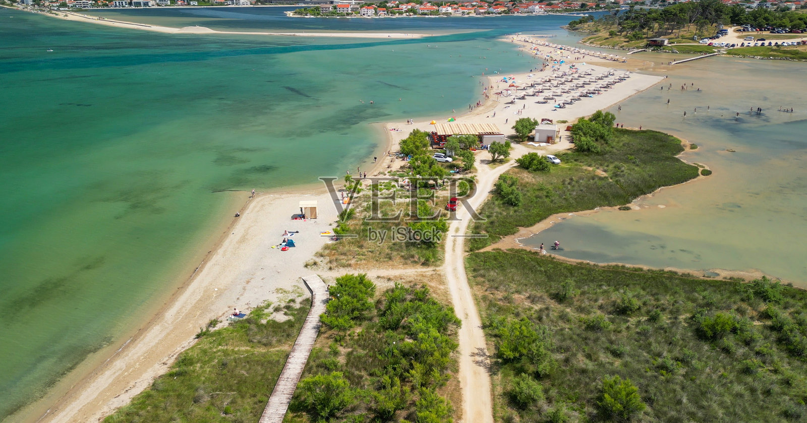 克罗地亚扎达尔的女王海滩鸟瞰图照片摄影图片