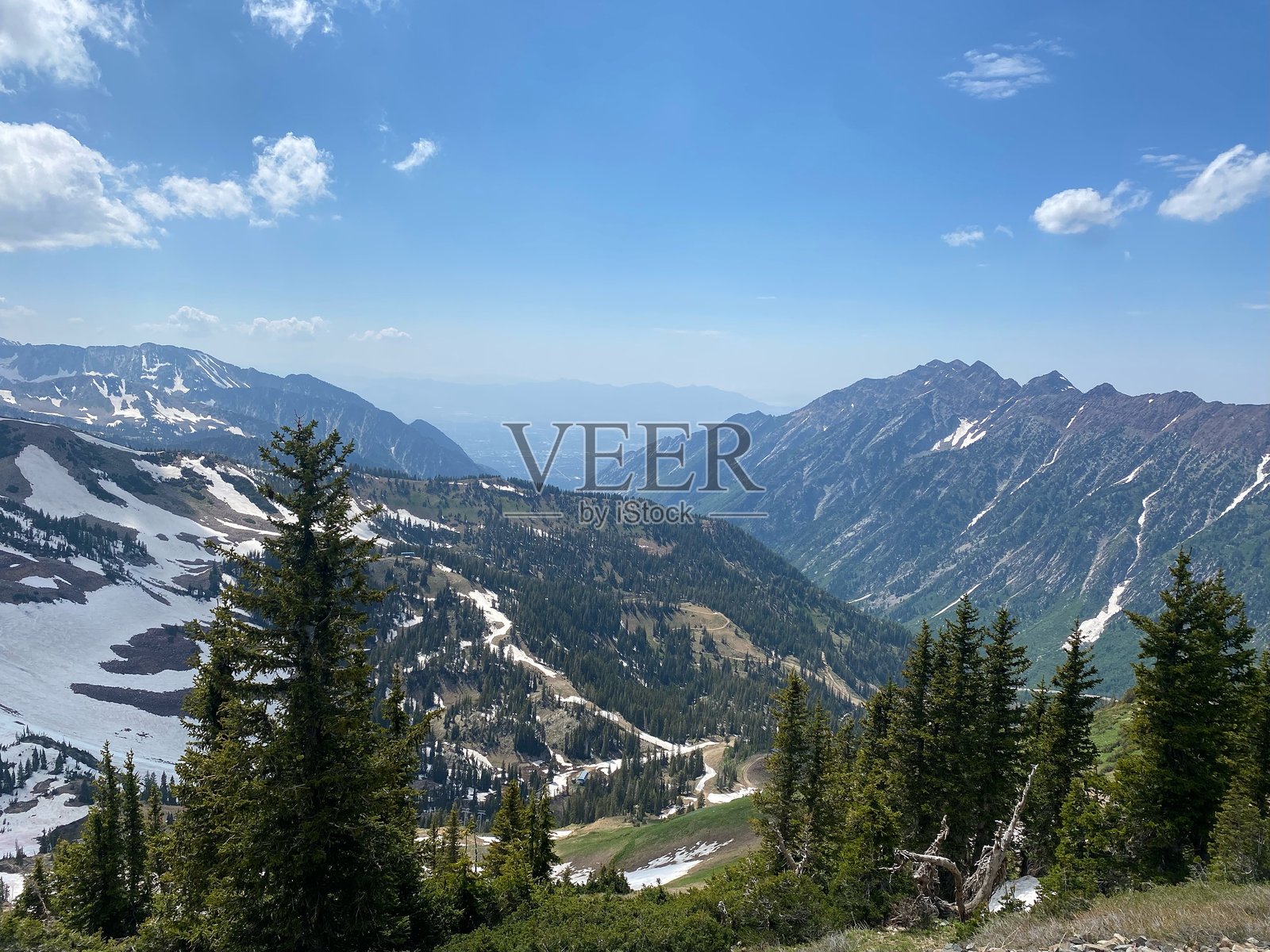 令人惊叹的山坡照片摄影图片