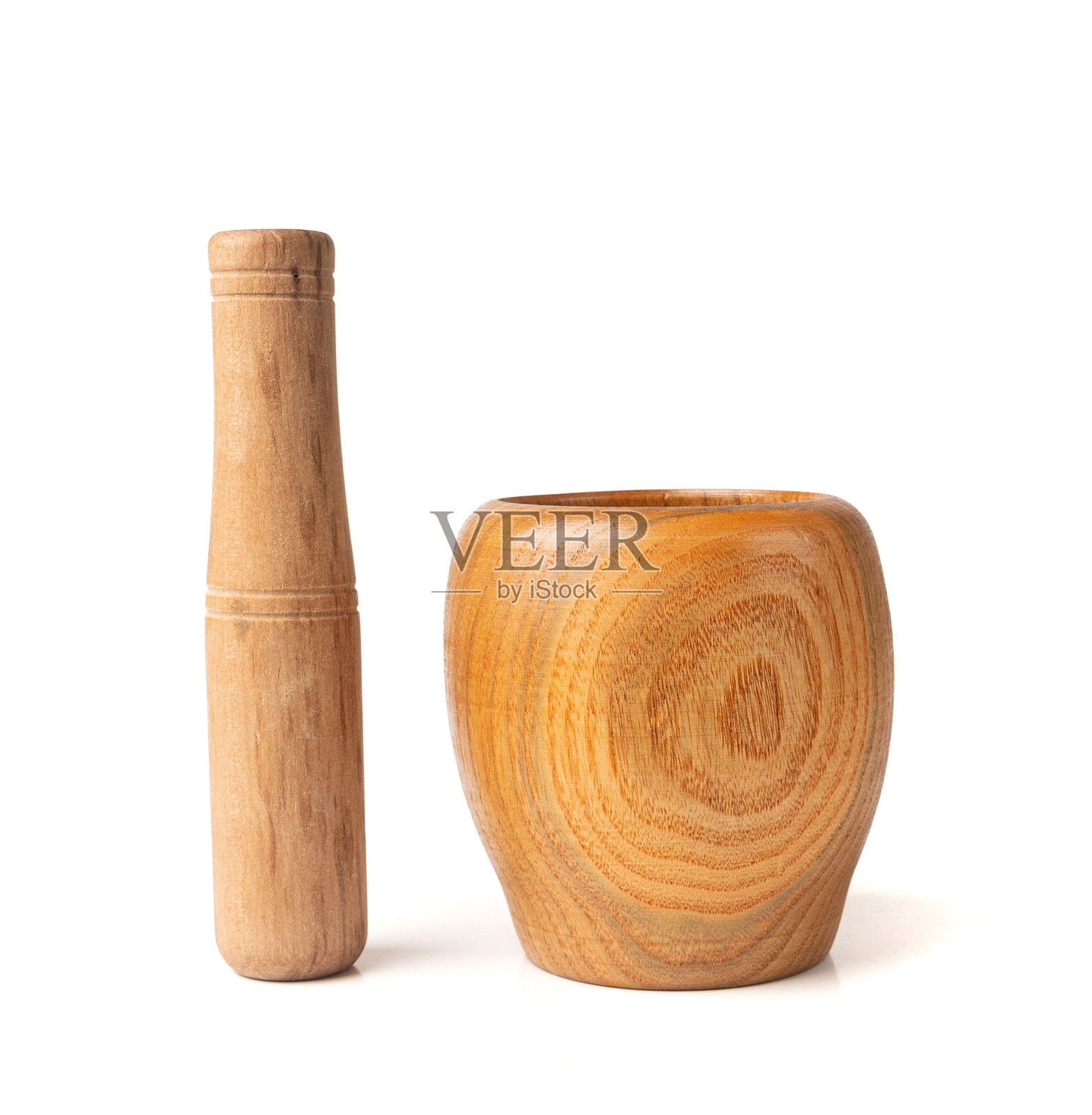 孤立的木质研钵，木制捣杵和研杵，空的研钵碗，复古厨房设备照片摄影图片