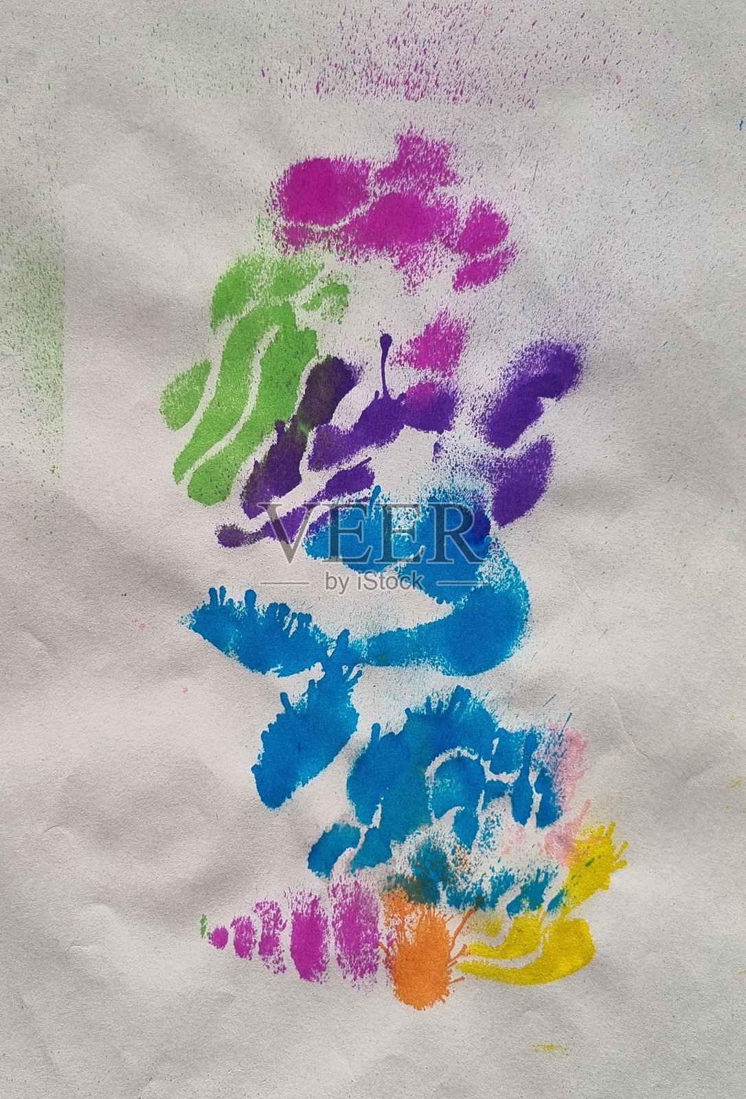 孩子的画作照片摄影图片