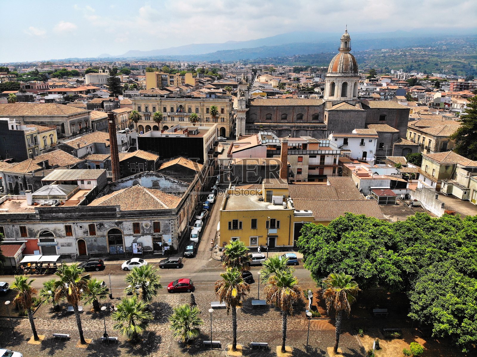 意大利西西里岛的里波斯托镇照片摄影图片