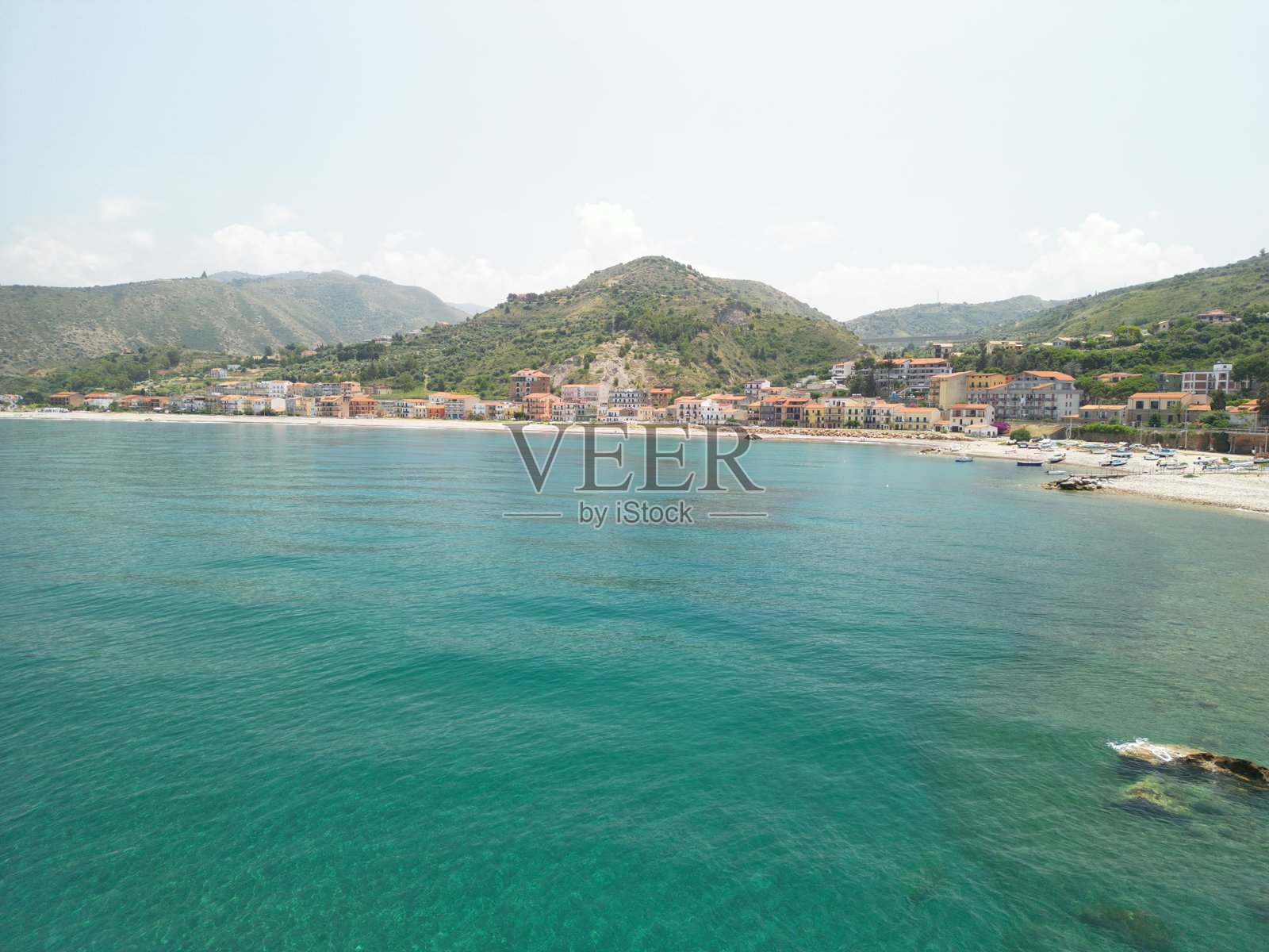 西西里岛图萨的斯帕吉亚·兰帕雷 - 意大利 - 美丽的海滩航拍图照片摄影图片