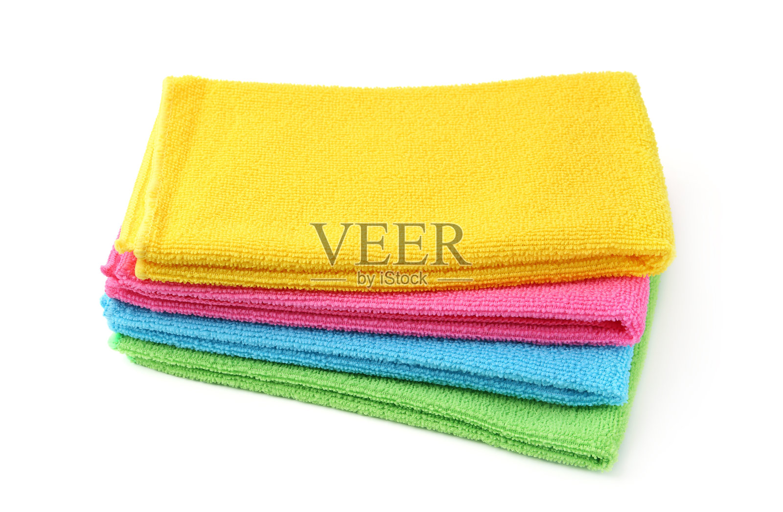 不同的超细纤维布叠放在白色背景上照片摄影图片