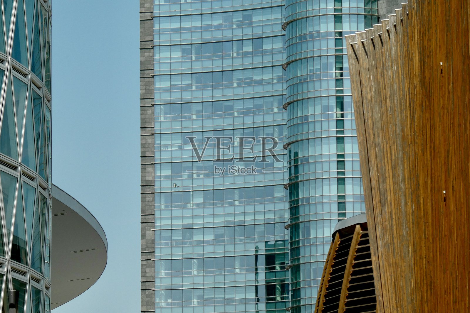 米兰现代建筑的一瞥照片摄影图片