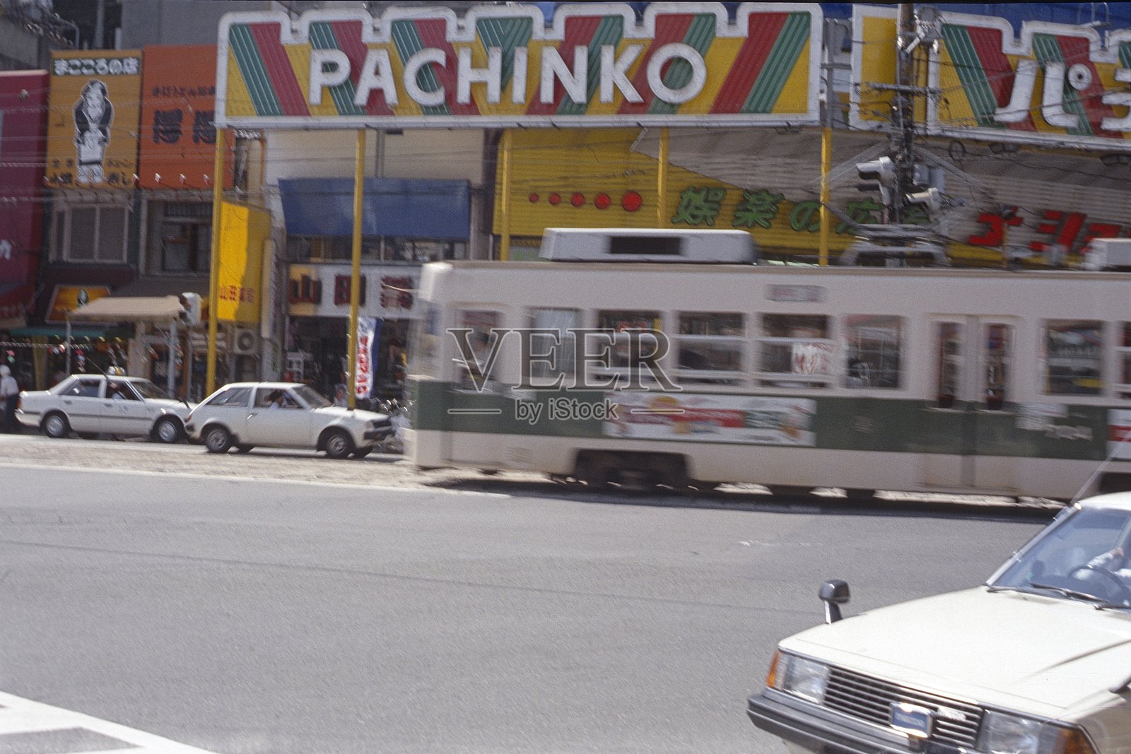 前日本首都京都的街景照片摄影图片