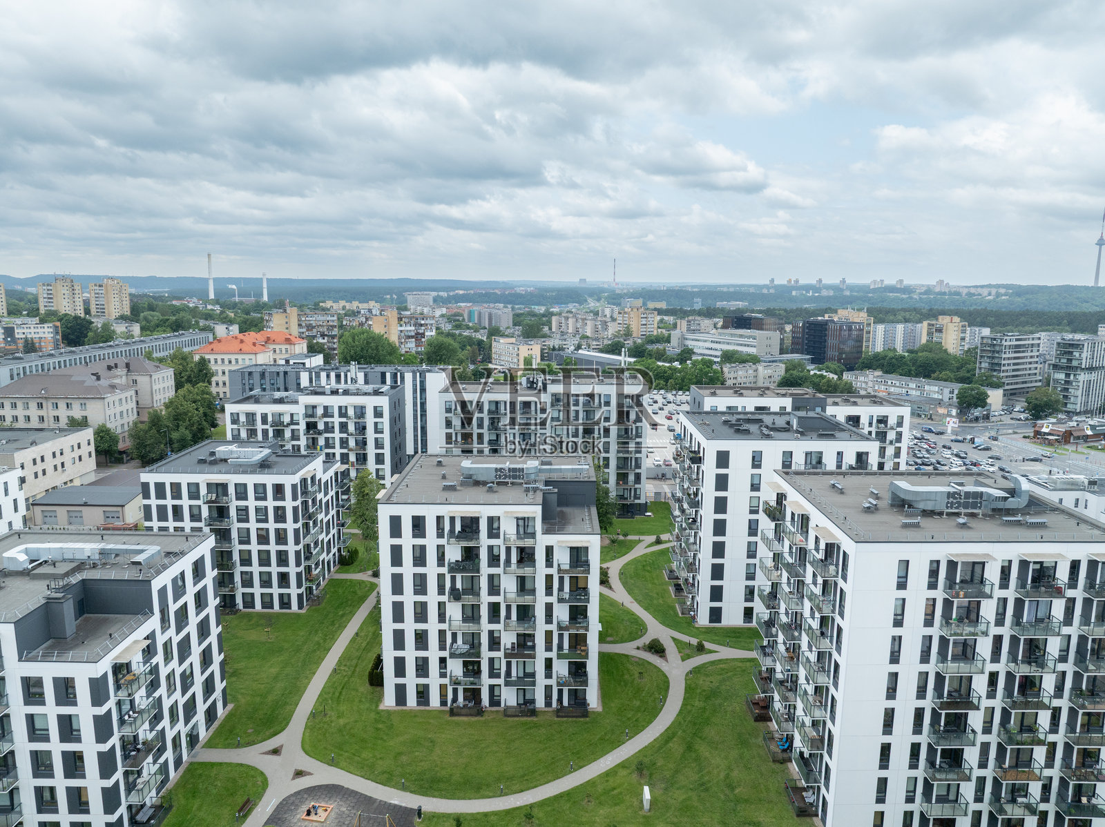 现代城市区域的当代住宅建筑鸟瞰图照片摄影图片
