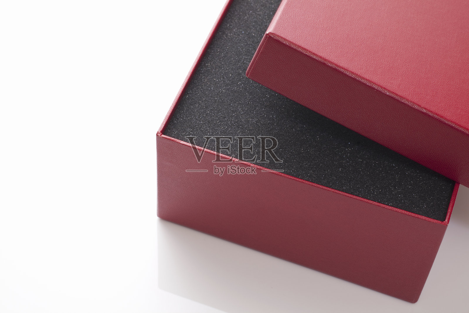 红色礼品盒照片摄影图片