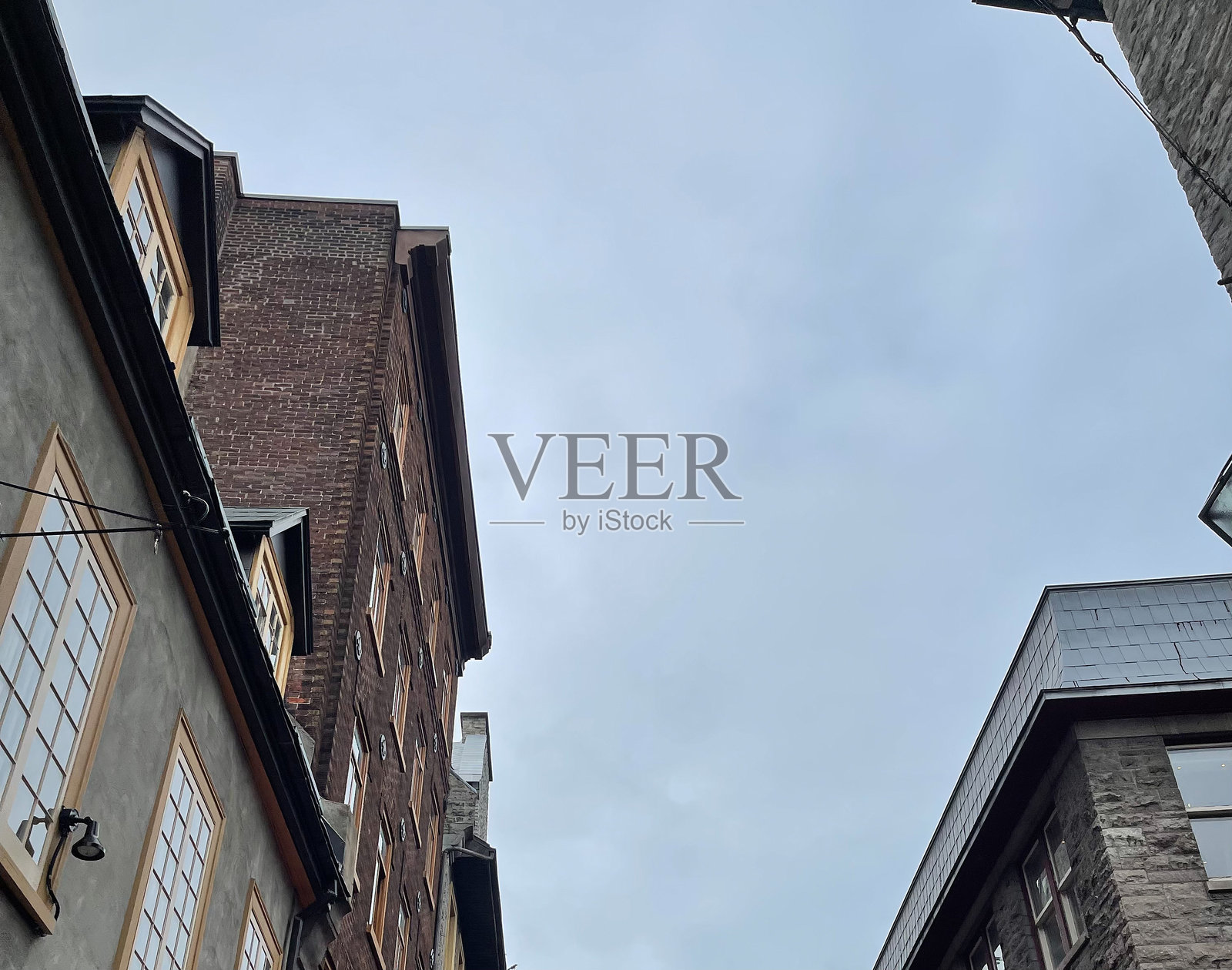 魁北克市诺特丹街的建筑照片摄影图片