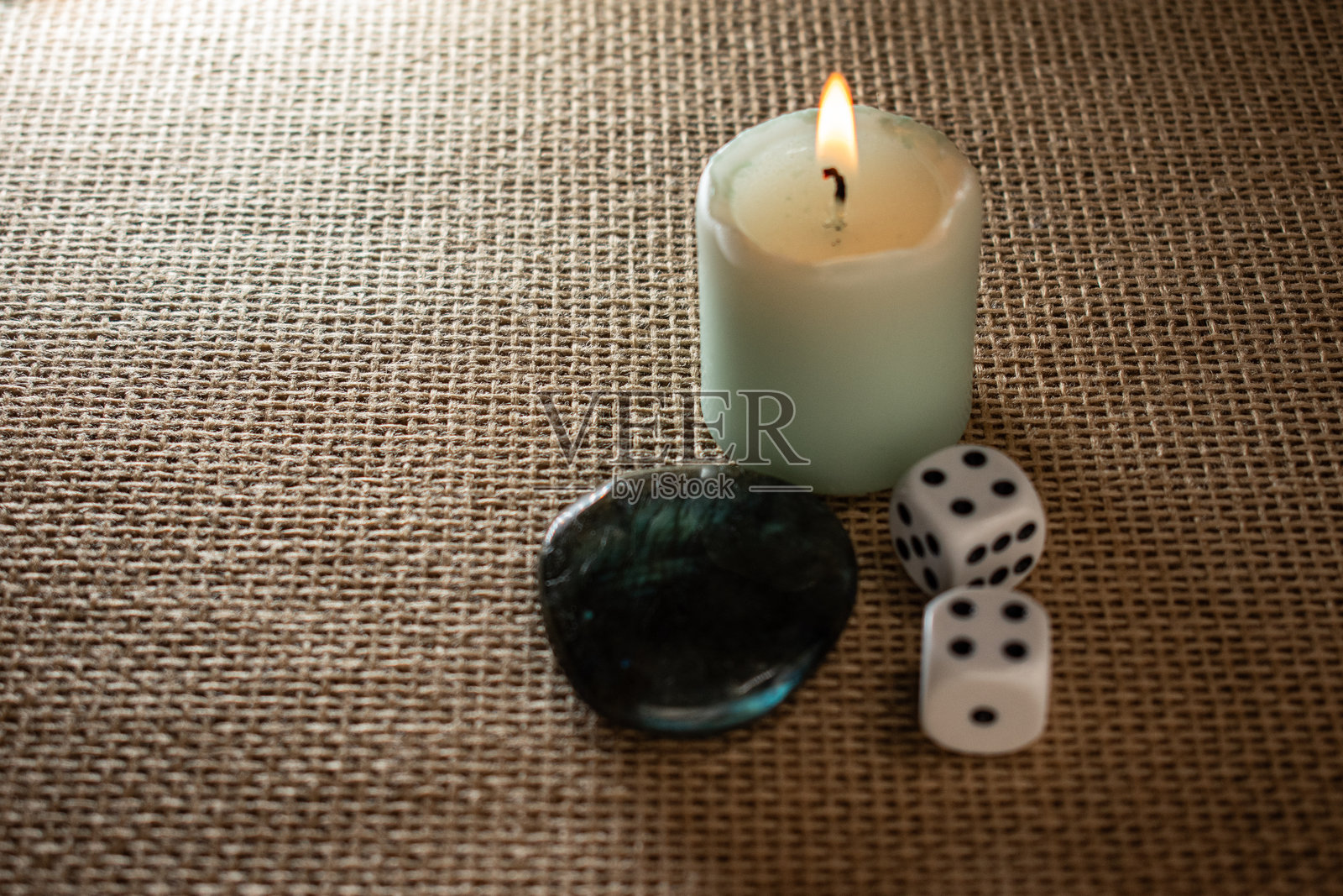 完美适用于占卜、魔法、命运和灵性仪式的主题。照片摄影图片