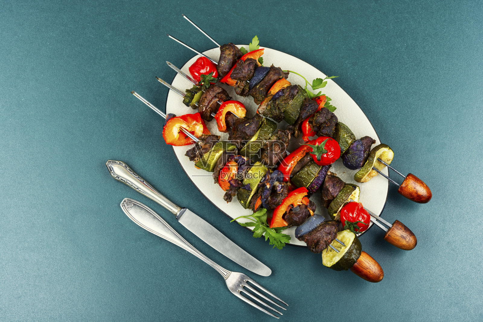 烤肉串。照片摄影图片