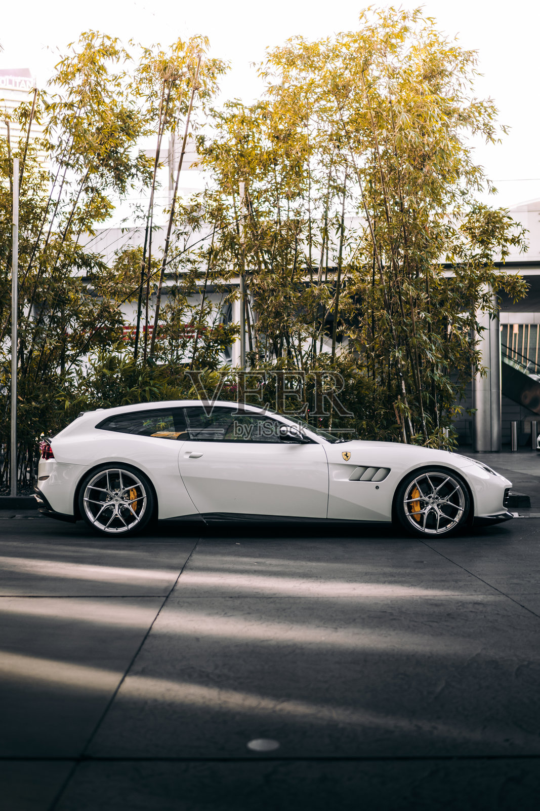 法拉利GTC4Lusso照片摄影图片