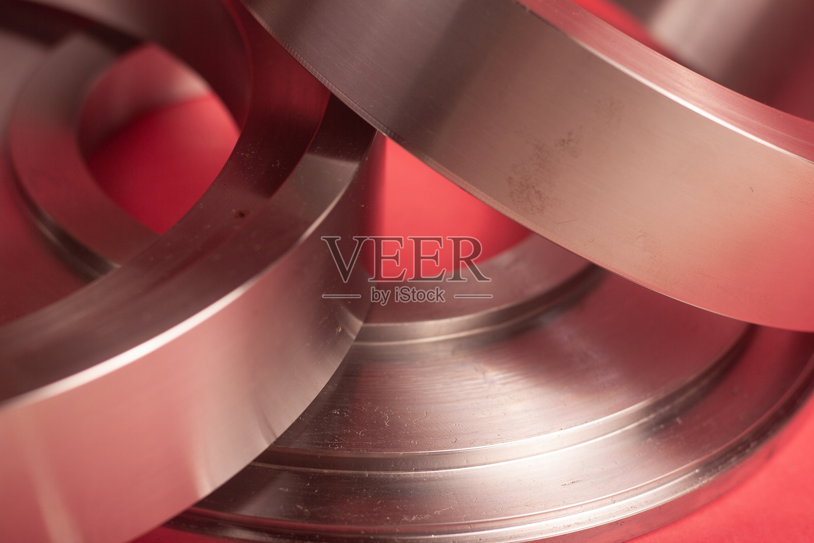 橡胶环钢模具照片摄影图片