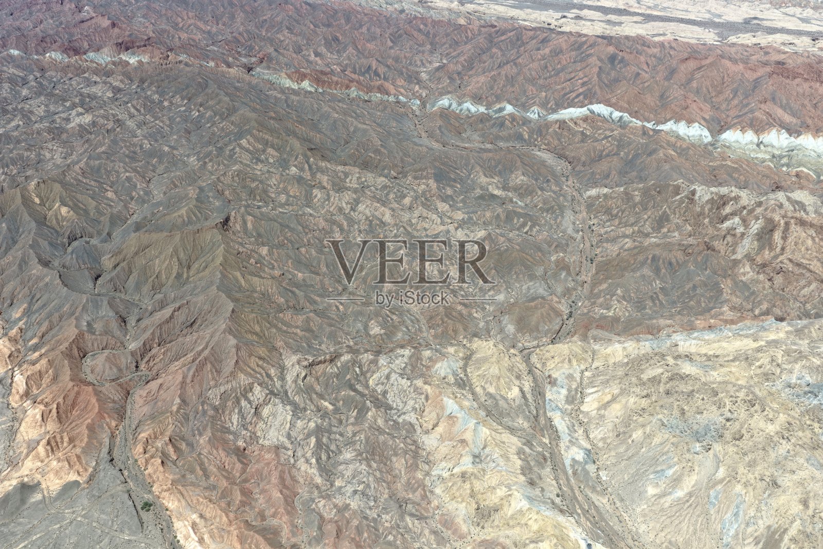 甘肃省玉门魔鬼山地质公园的鸟瞰图照片摄影图片