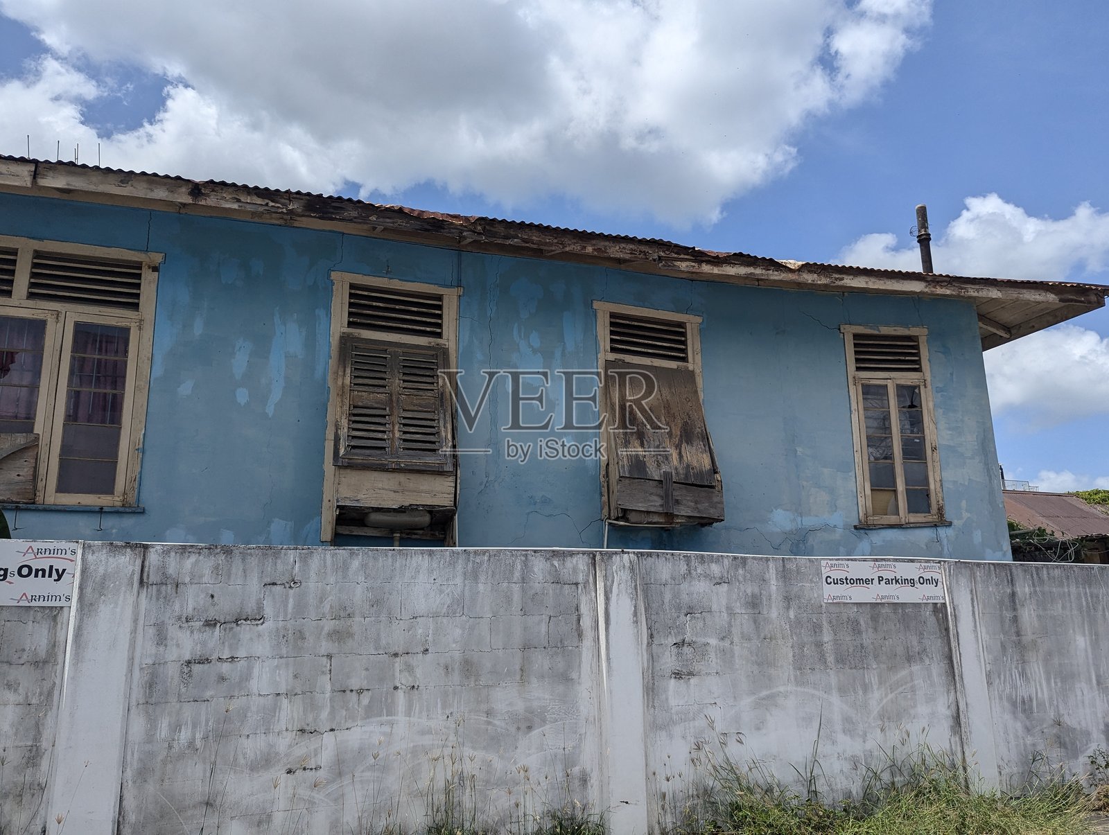 西印度群岛特立尼达港的历史建筑照片摄影图片