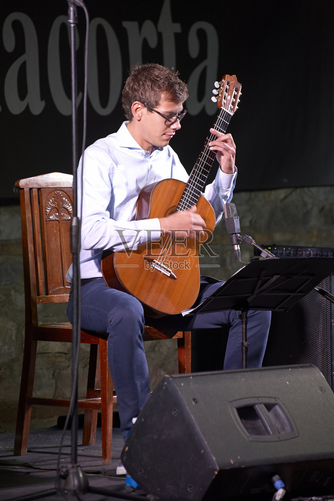 雅各波·杜蒂照片摄影图片