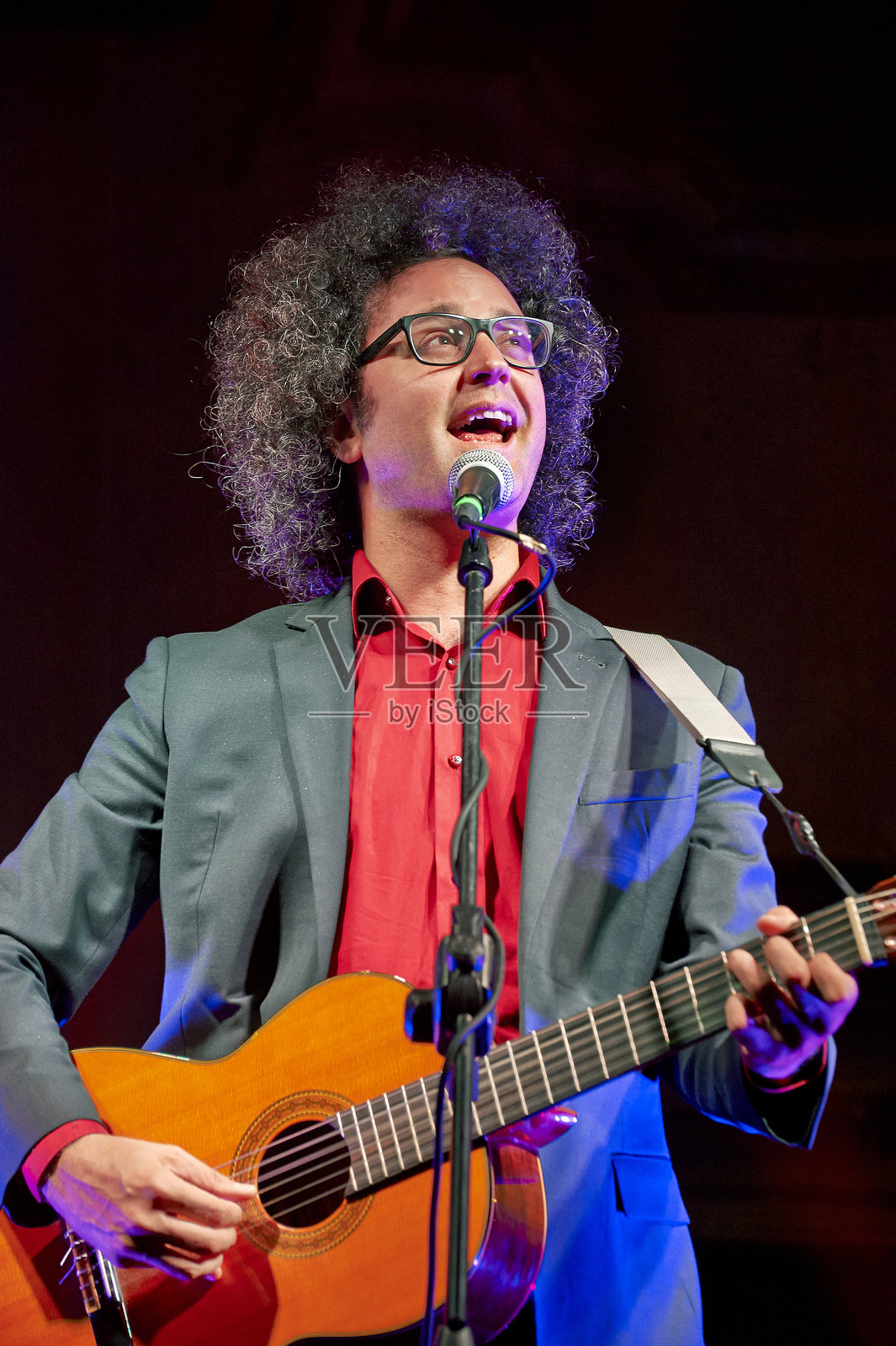 西蒙娜·克里斯蒂基 - 维基百科照片摄影图片