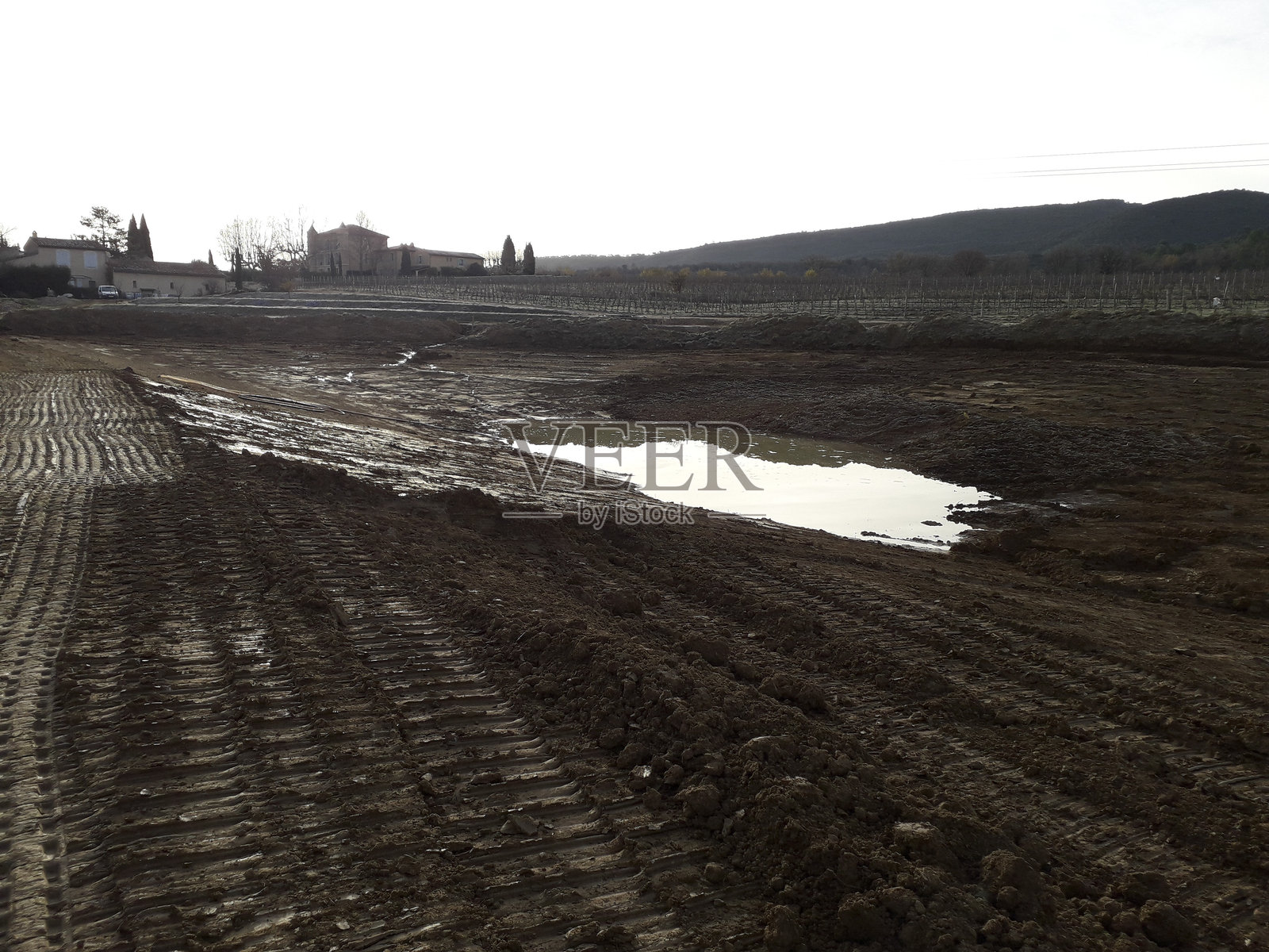 井的建设与水的保持照片摄影图片