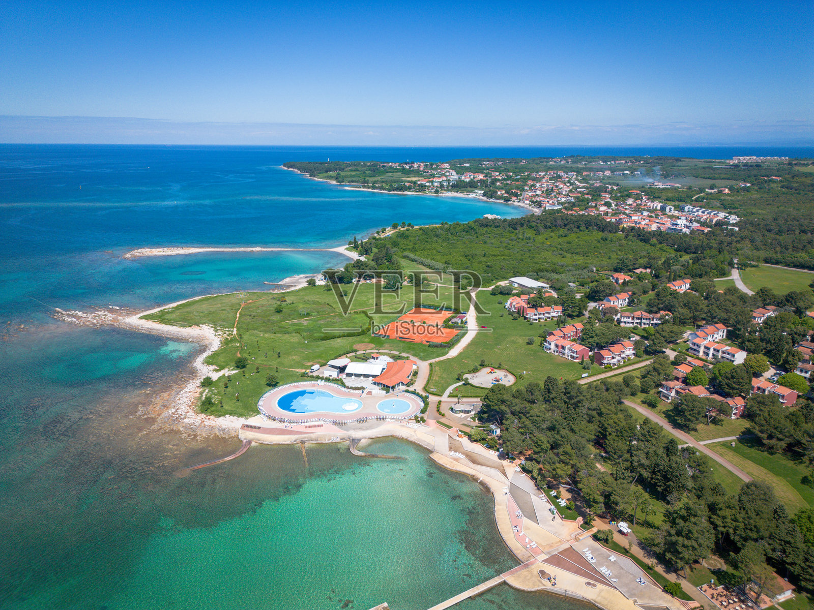 克罗地亚乌马格亚得里亚海岸的卡托罗度假区无人机拍摄图像照片摄影图片