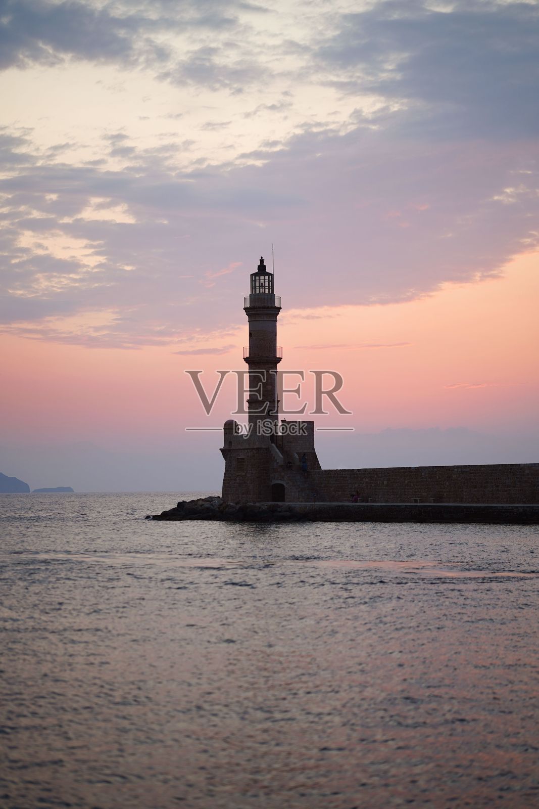 克里特岛哈尼亚灯塔的宁静日落照片摄影图片