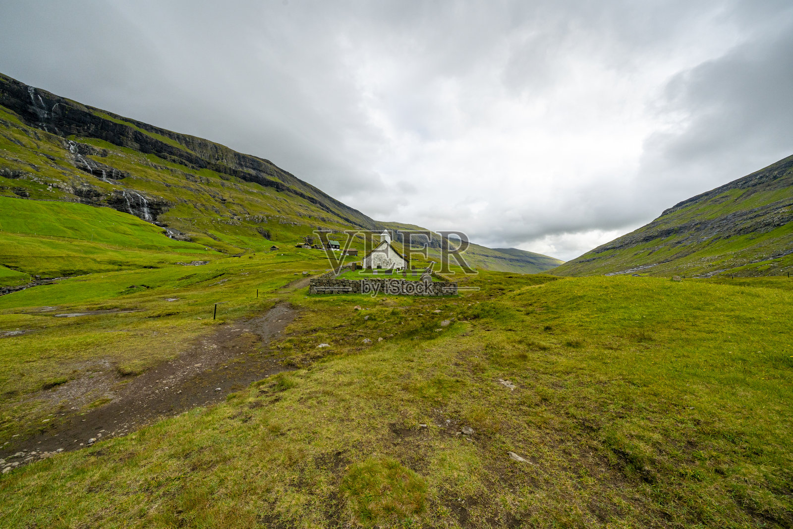 法罗群岛萨克松村的宁静风景照片摄影图片