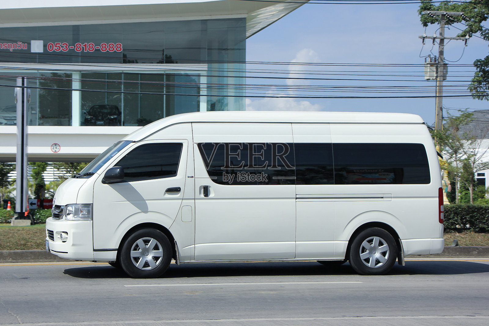 私人丰田通勤面包车照片摄影图片