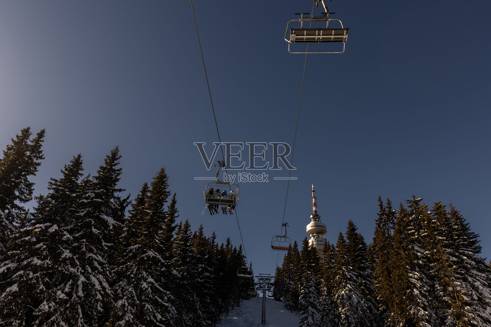 开放式滑雪缆车照片摄影图片