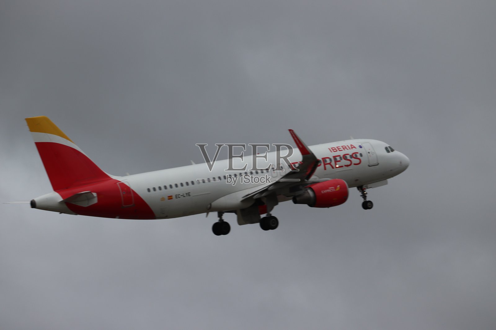 伊比利亚快运空客A320在都柏林机场照片摄影图片