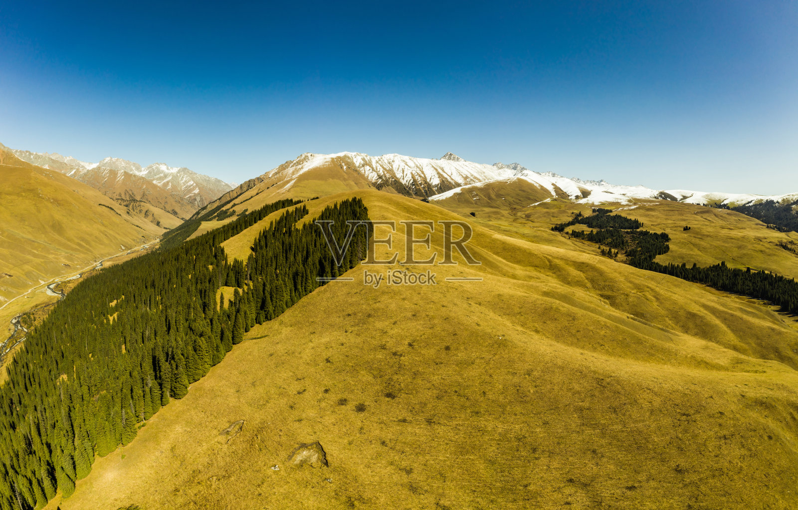 中国新疆全景地形图照片摄影图片