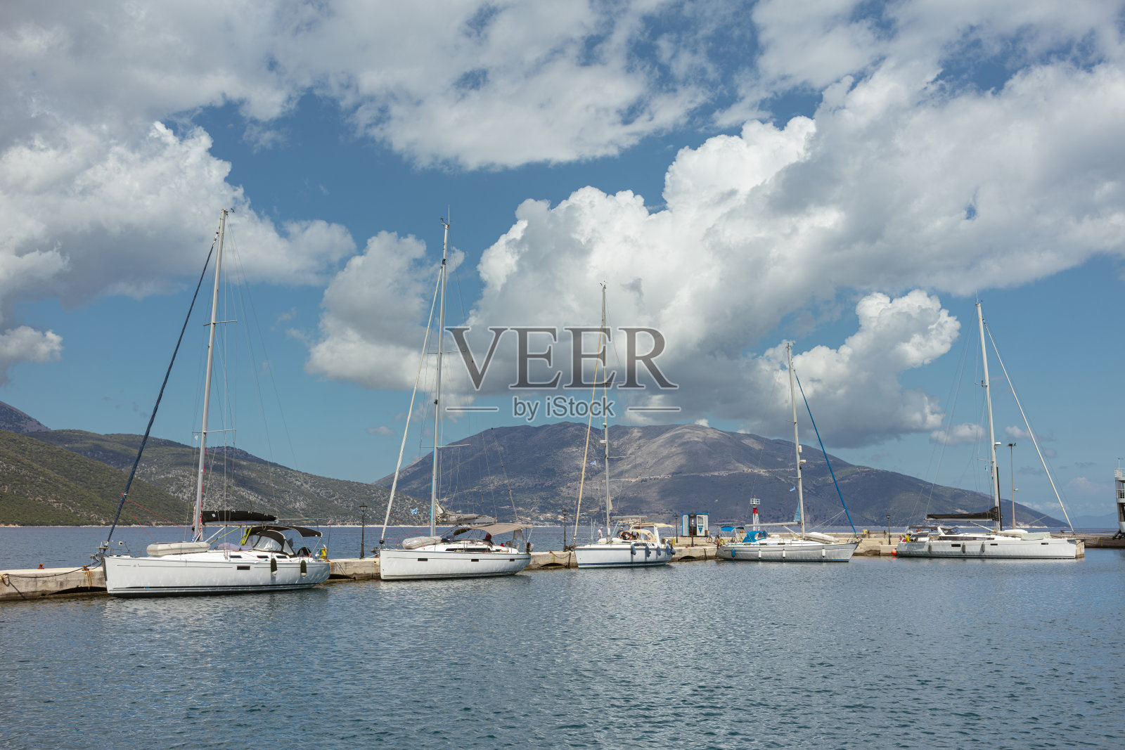 凯法利尼亚海港景观照片摄影图片