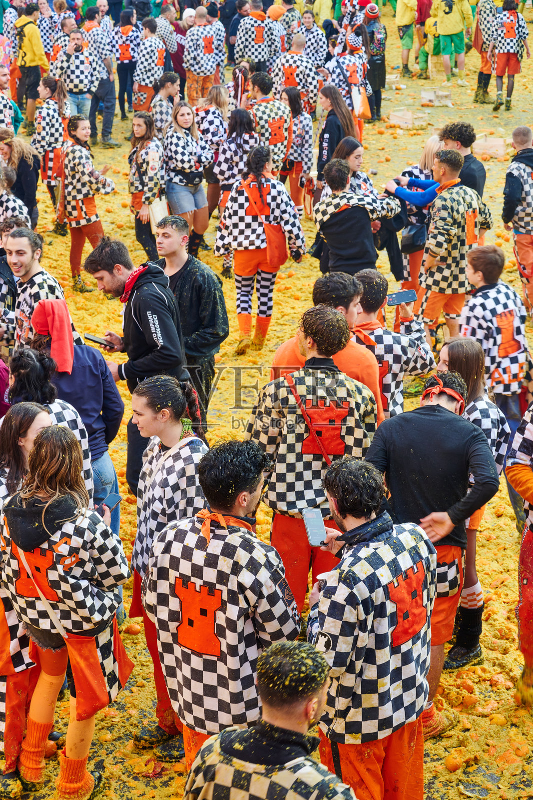 战斗间隙的休息照片摄影图片