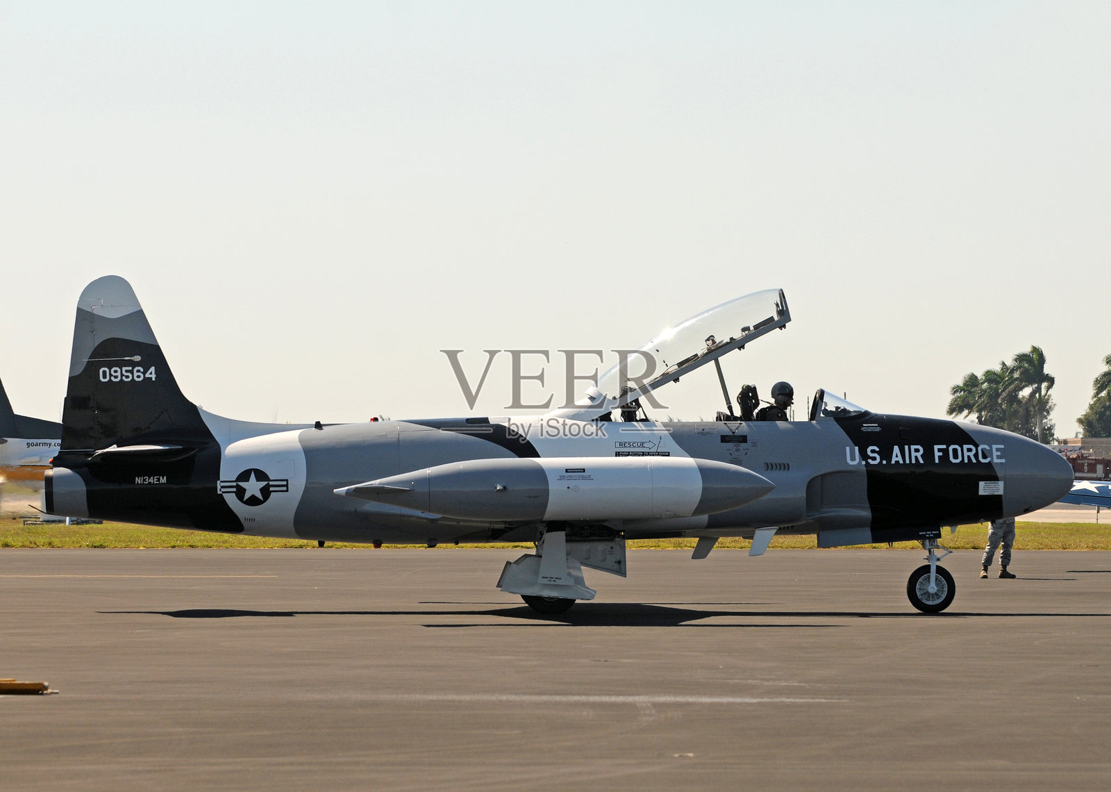 冷战时期的喷气战斗机照片摄影图片